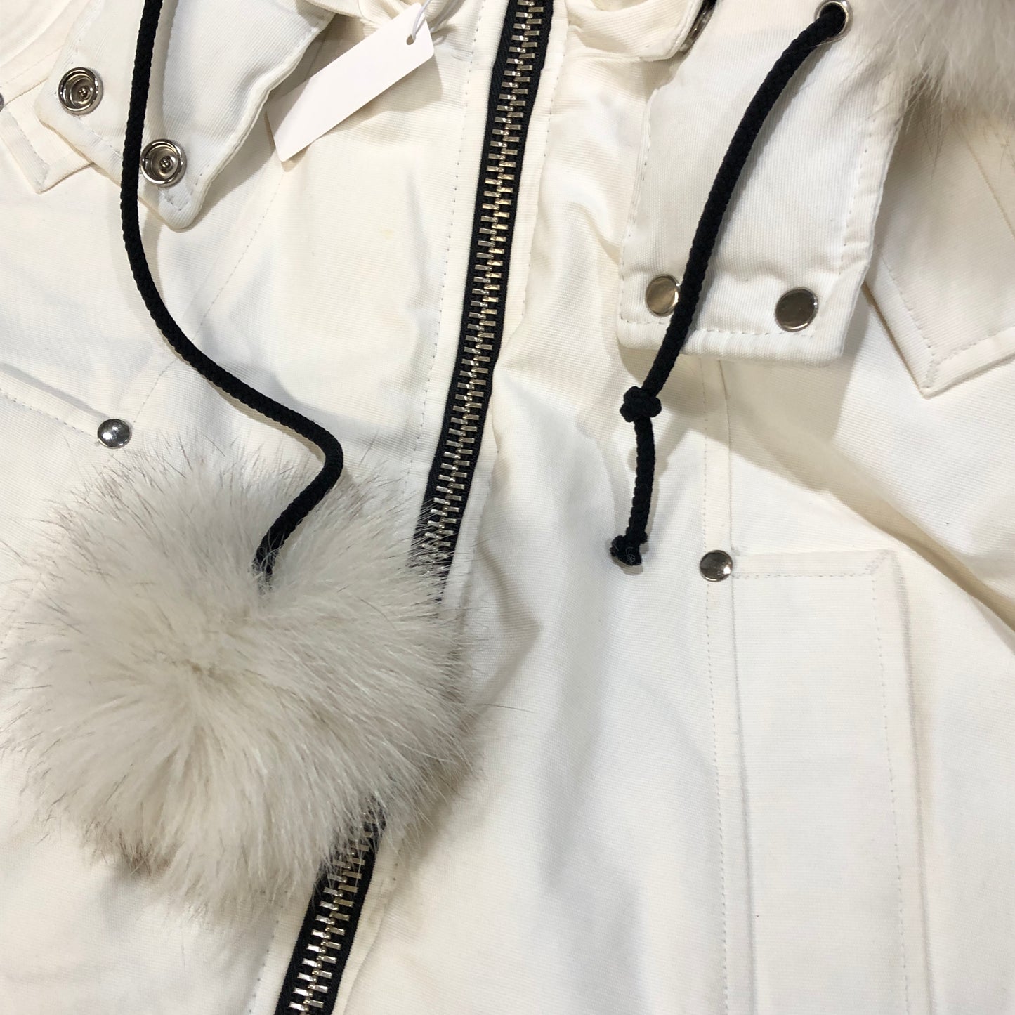 Moose Knuckles White Hooded Down Jacket Size L