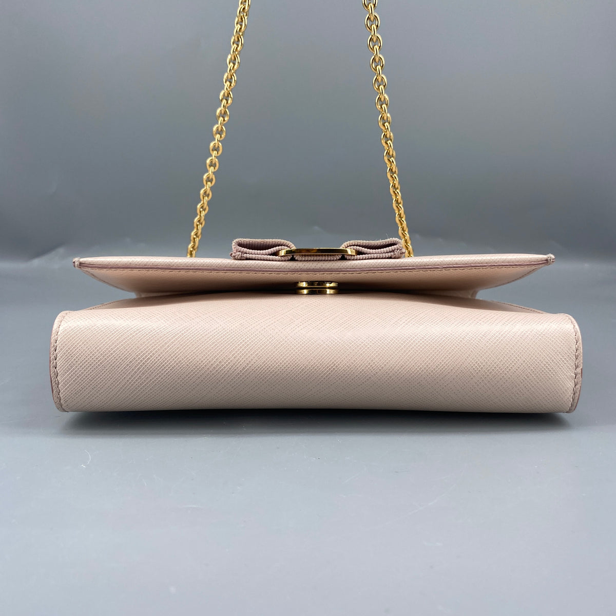 Salvatore Ferragamo Vara Bow Chain Shoulder Bag Blush Pink