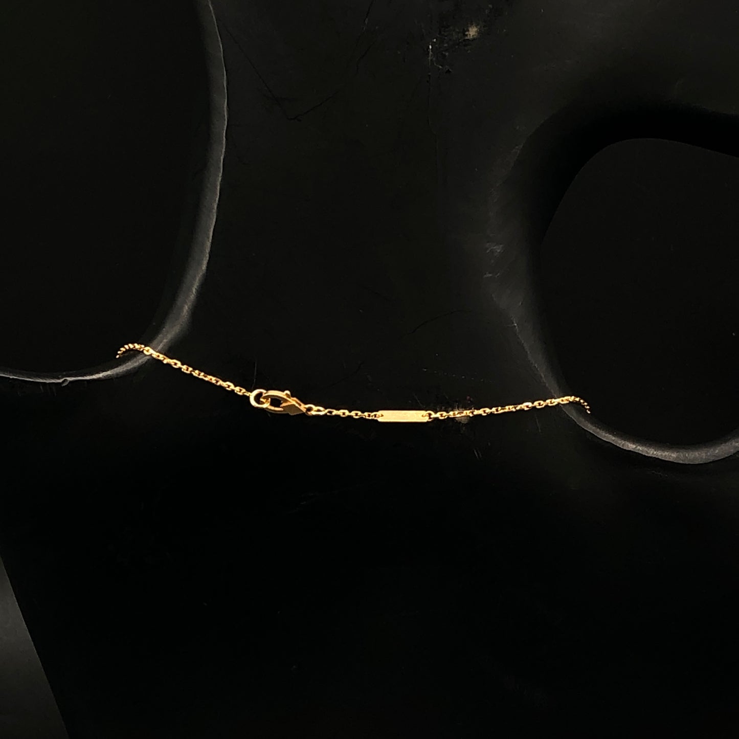 Van Cleef & Arpels Vintage Alhambra Black Onyx Single Motif Necklace AU750 Yellow Gold