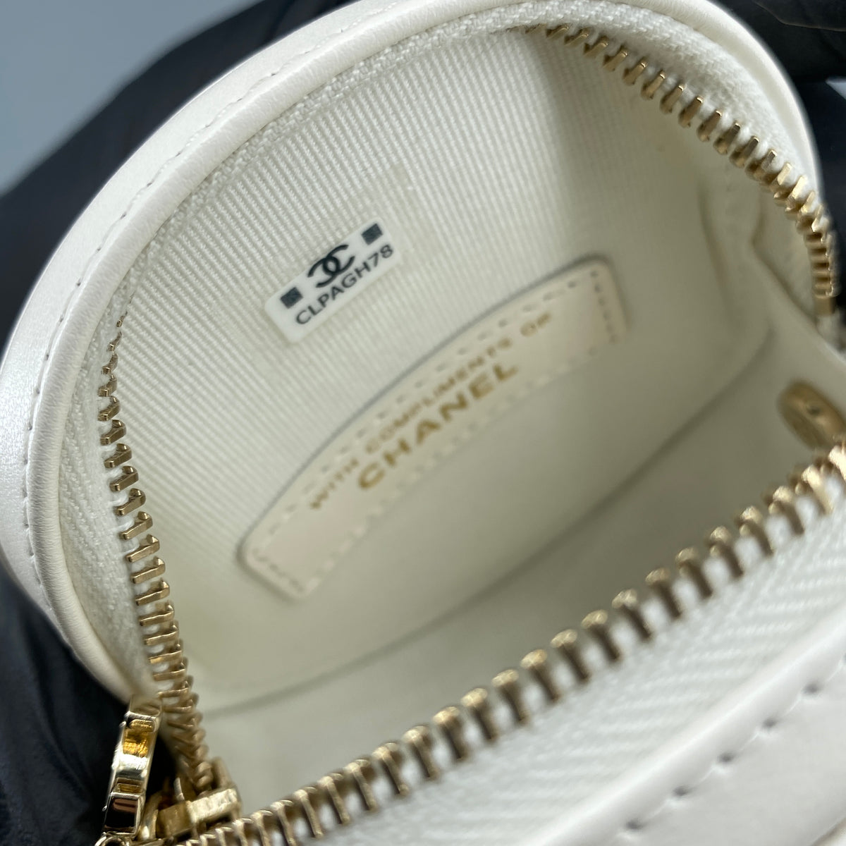 Chanel Tweed Quilted Round Filigree Pouch With Chain White Black