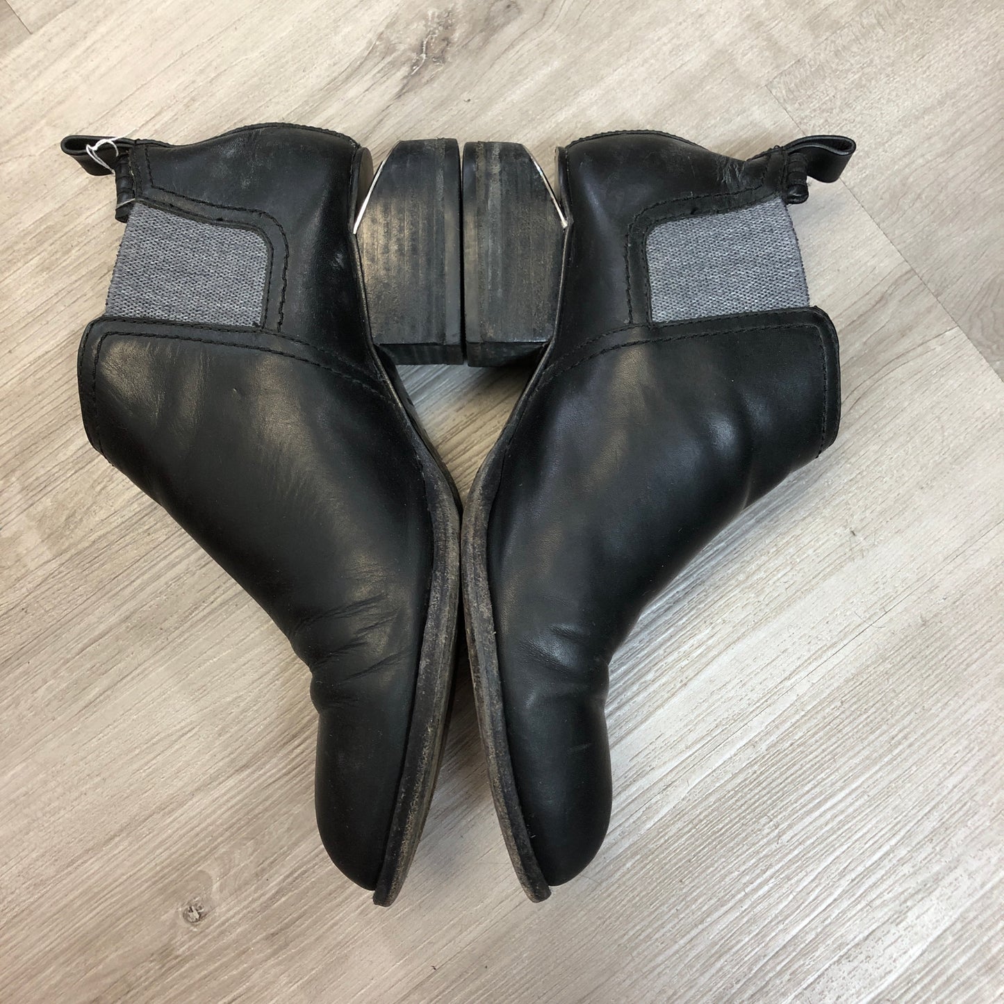 Alexander Wang Women's Black Leather Ankle Boots Size 36