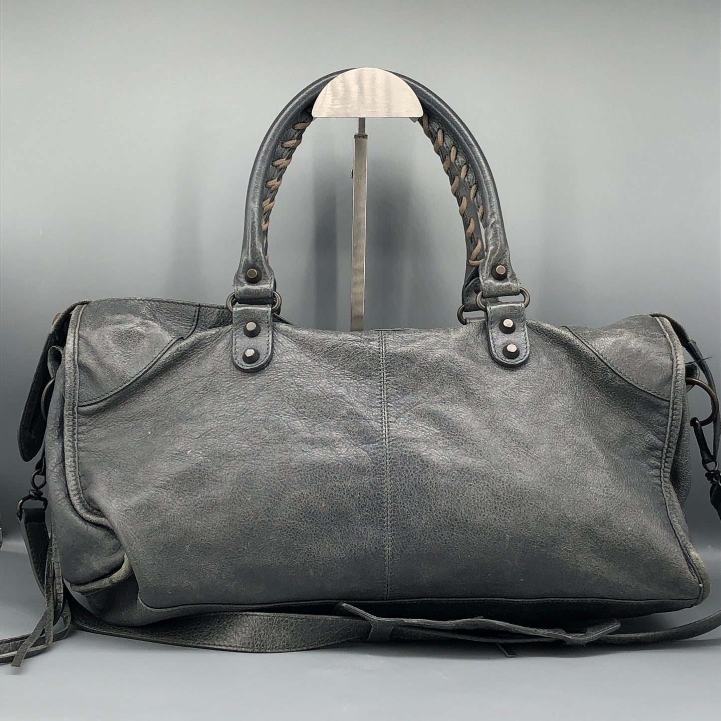 Balenciaga Classic City Distressed Leather Shoulder Handbag Grey