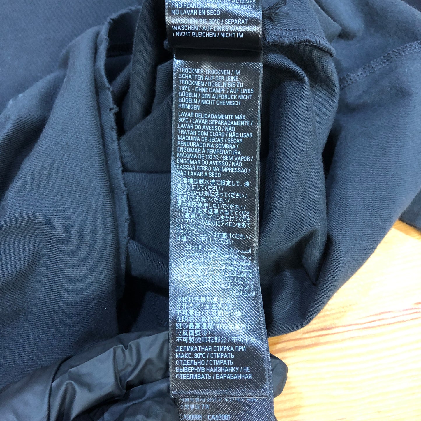 Balenciaga NWT Gothic Logo Distressed T-Shirt L Dark Grey