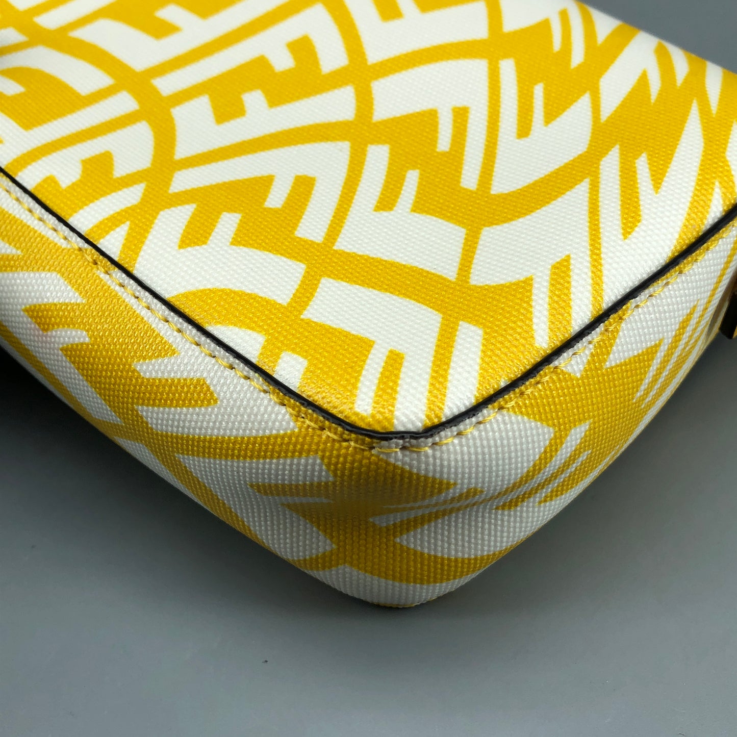 Fendi FF Vertigo Print Leather Baguette Shoulder Bag Yellow