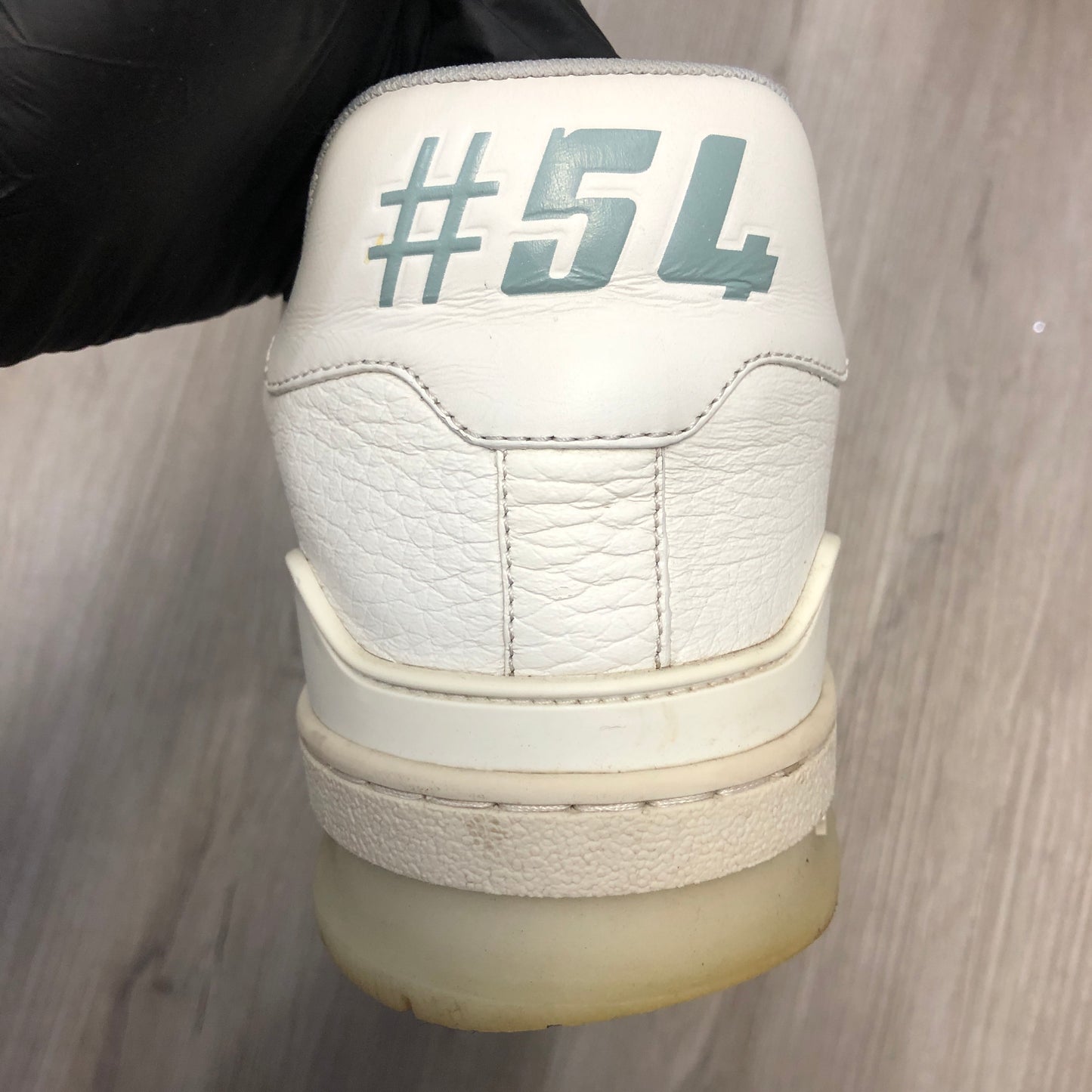 Louis Vuitton Men's White Low-Top Sneakers Size 7