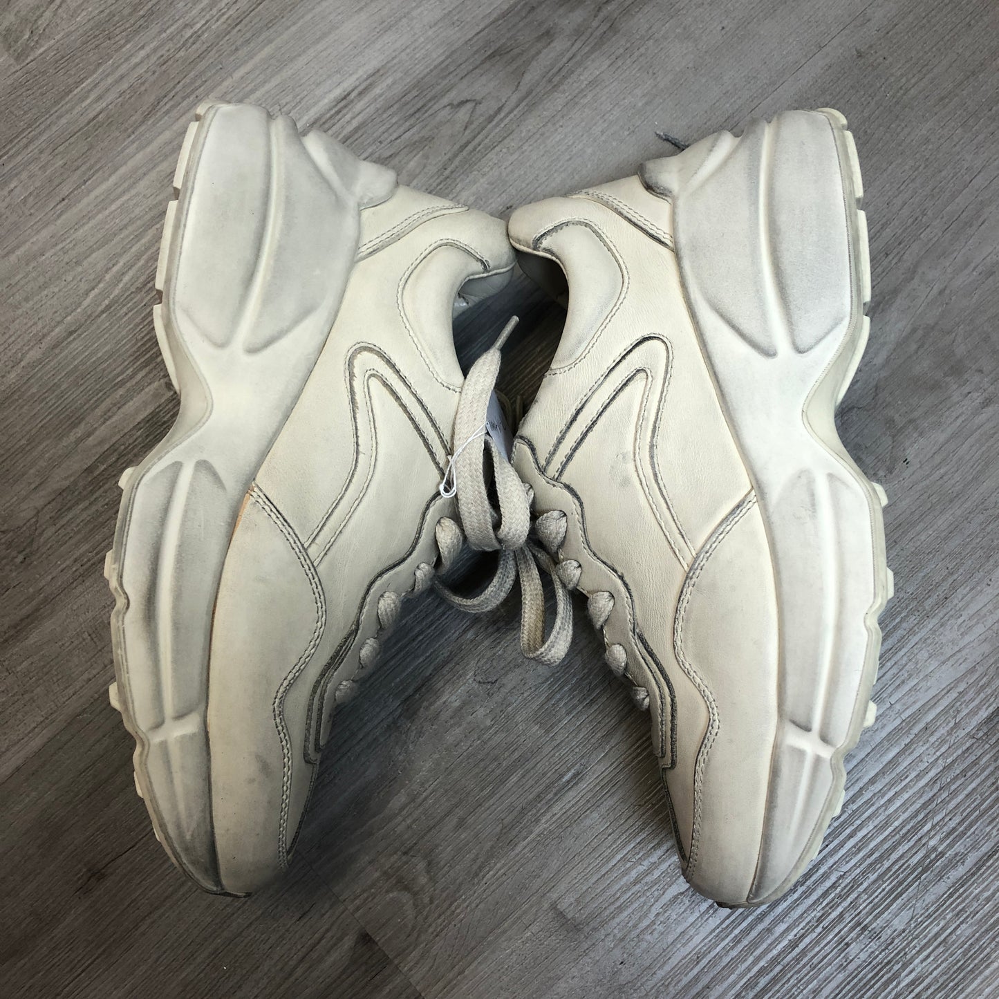 Gucci Women's Ivory Rhyton Distressed Sneakers Size 34.5