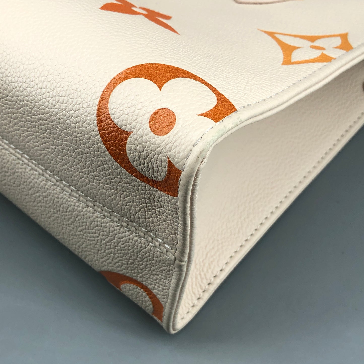 Louis Vuitton Onthego PM Tote Bag Cream Monogram