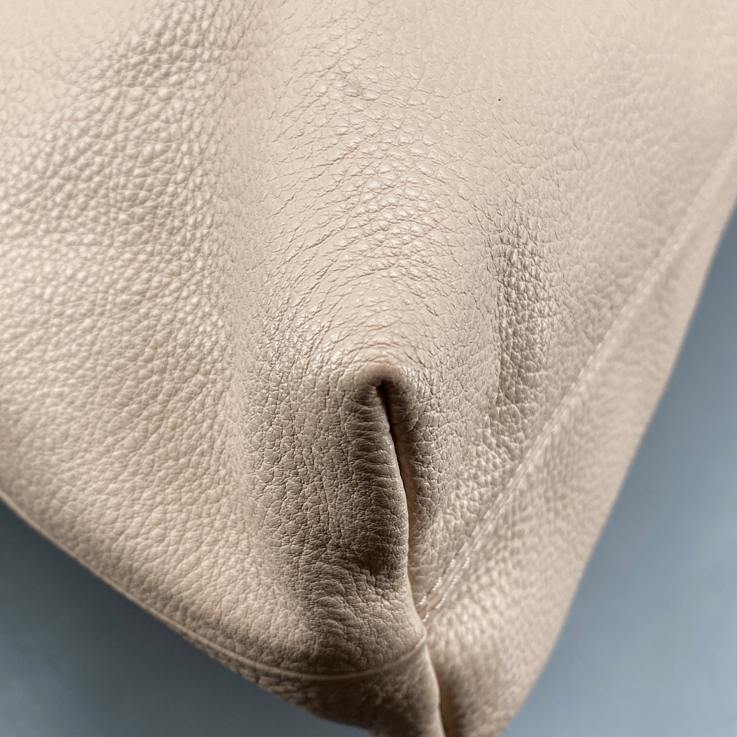 Tory Burch Nude Pebbled Leather Chain Shoulder Tote Bag