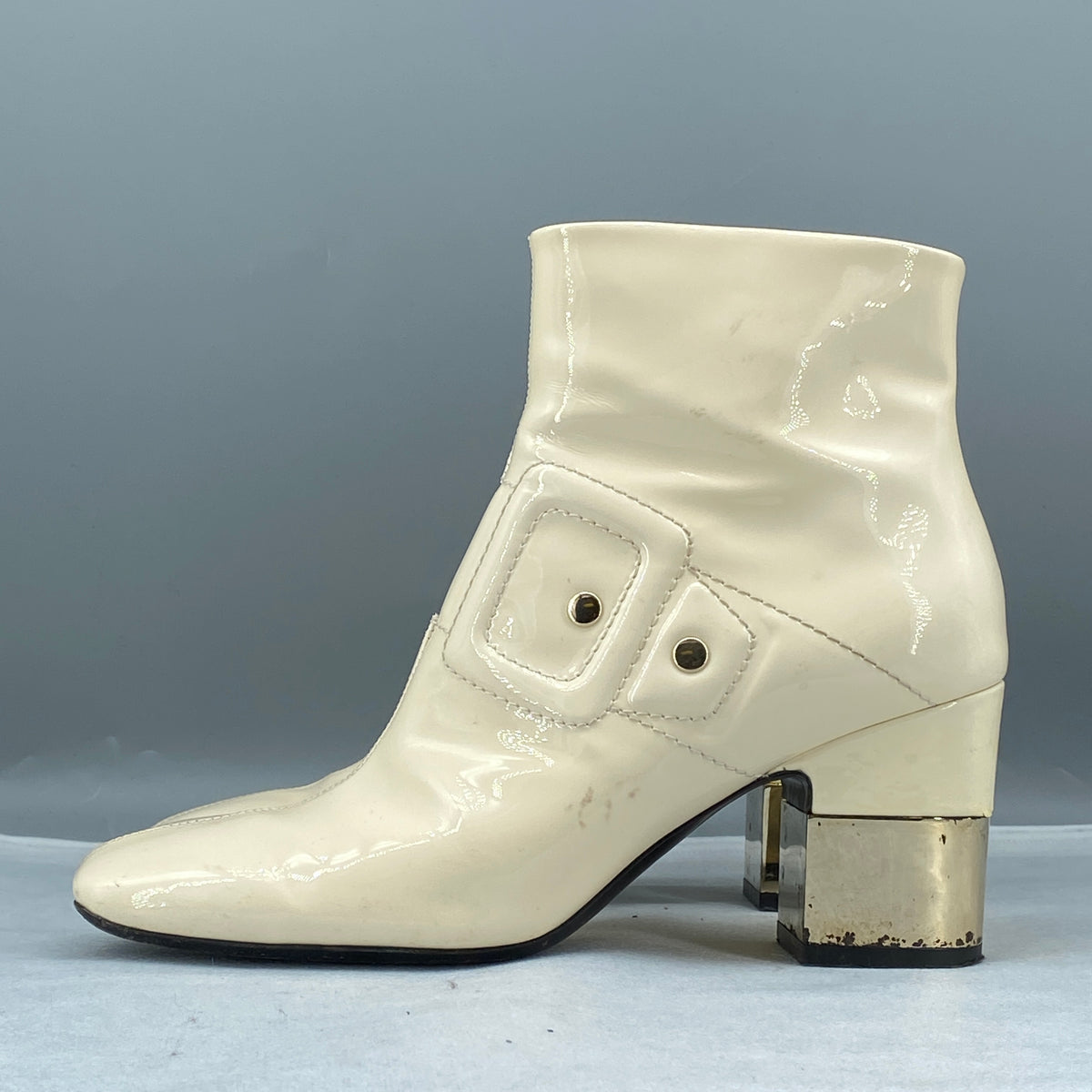 Roger Vivier Cream Patent Leather Block Heel Ankle Boots Size 37.5