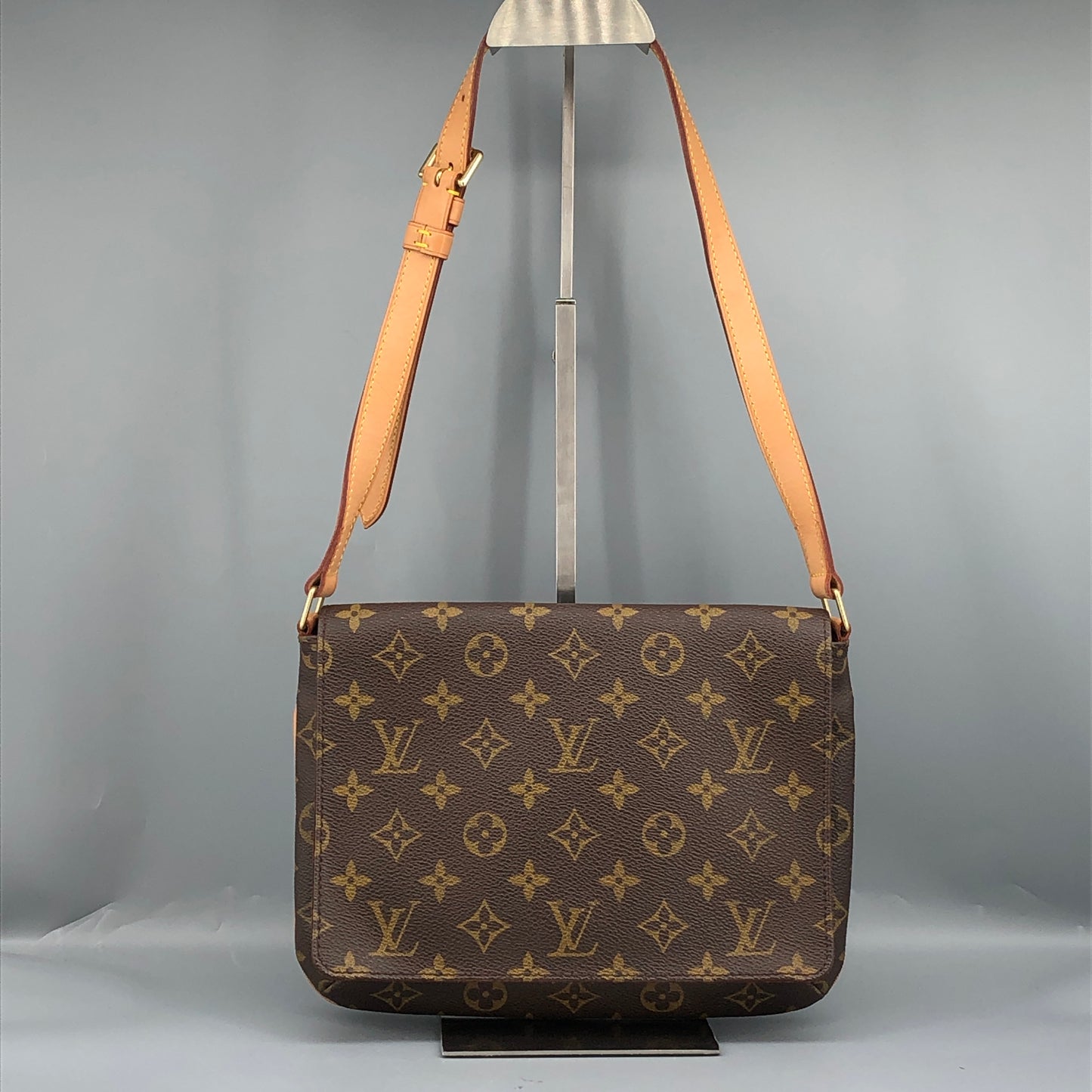 Louis Vuitton Monogram Musette Tango Crossbody Bag Brown