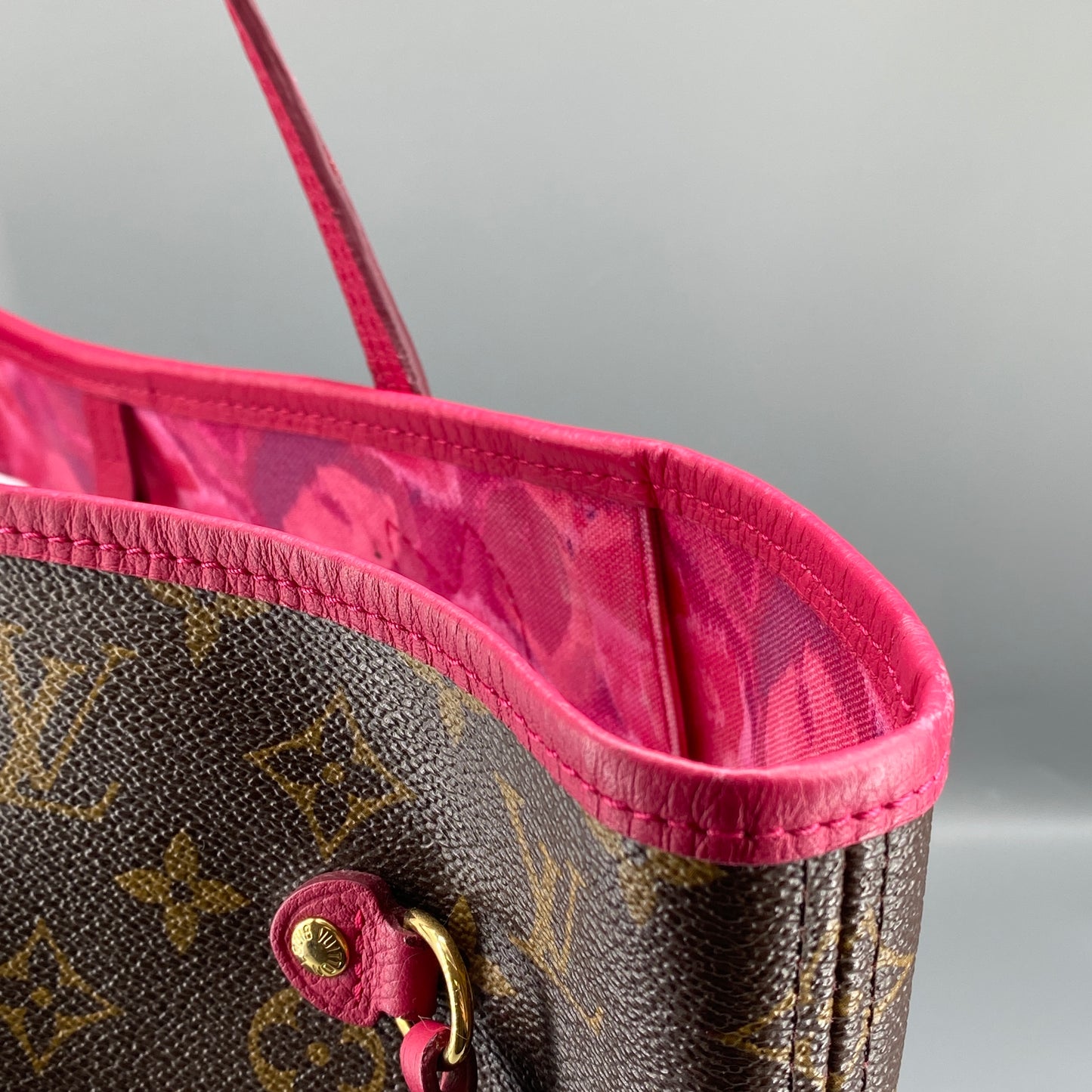 Louis Vuitton MM Limited Edition Fuchsia Monogram Ikat Neverfull Tote Bag