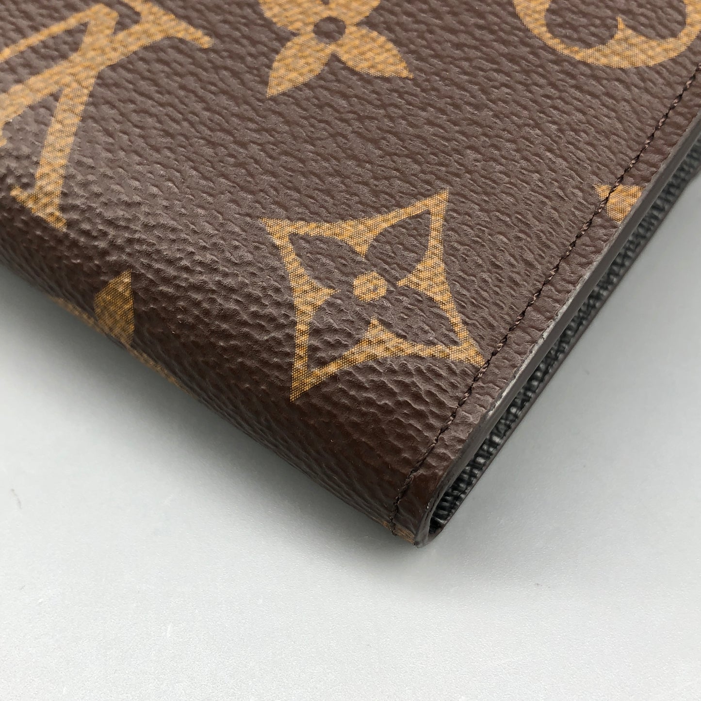 Louis Vuitton Reverse Monogram Sarah Wallet Caramel Brown