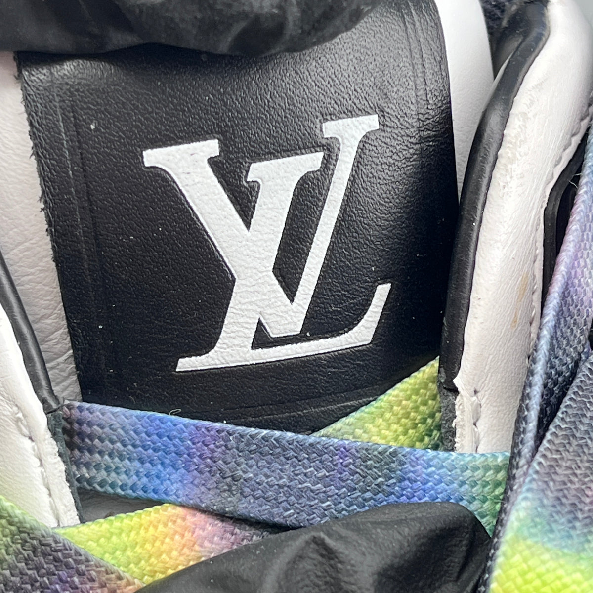 Louis Vuitton Men's White & Black Trainer Sneakers US size 6.5