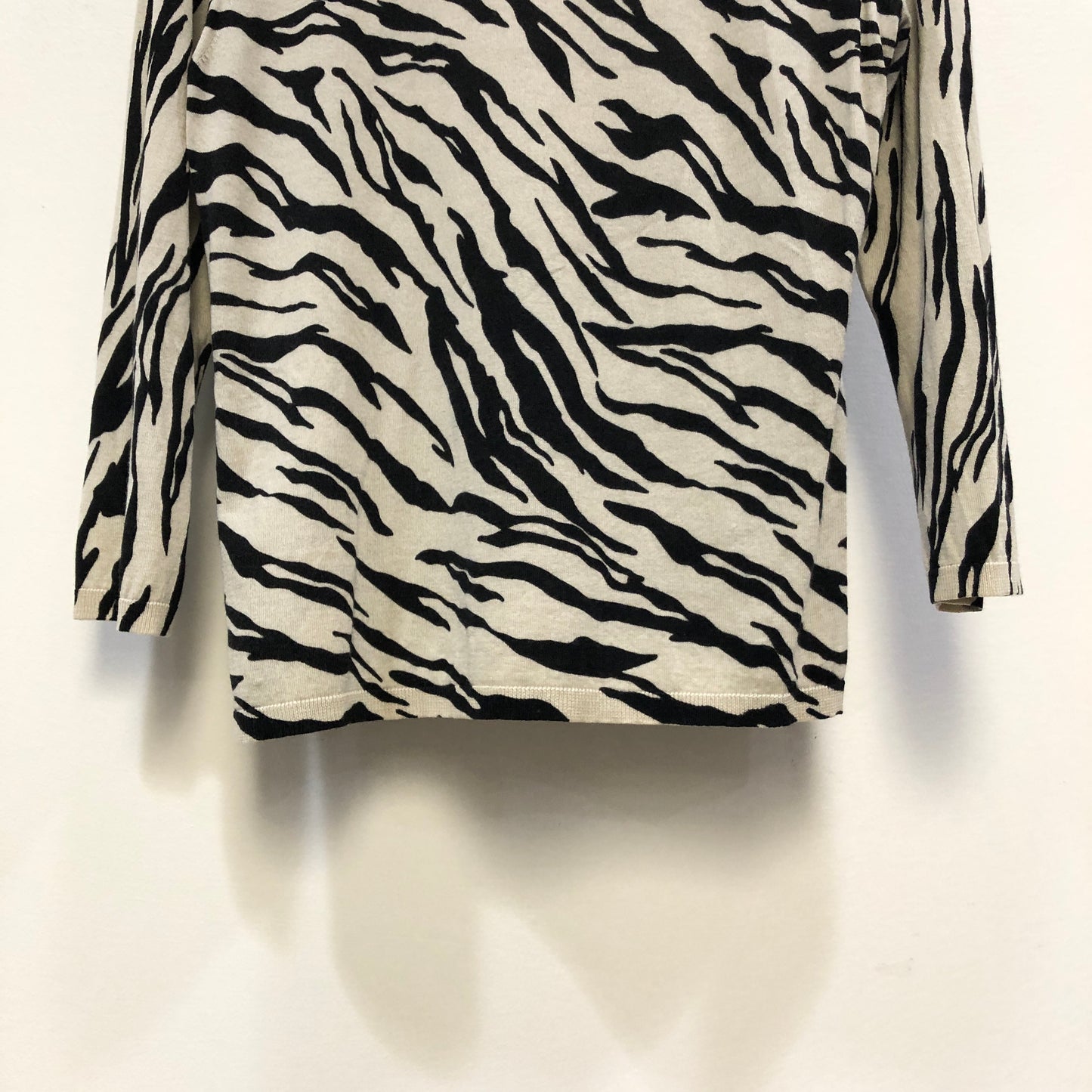 MaxMara Black & White Zebra Print Long Sleeve Top Size L