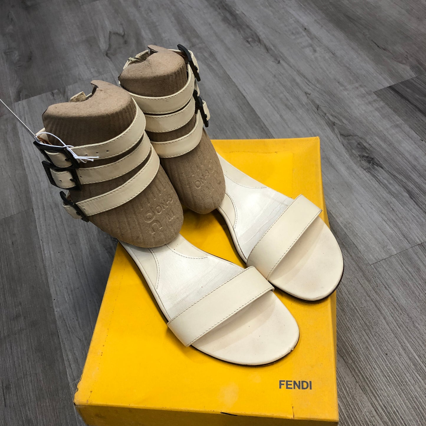 Fendi Women’s Strappy Ankle-Cuff Heeled Sandals 39 cream