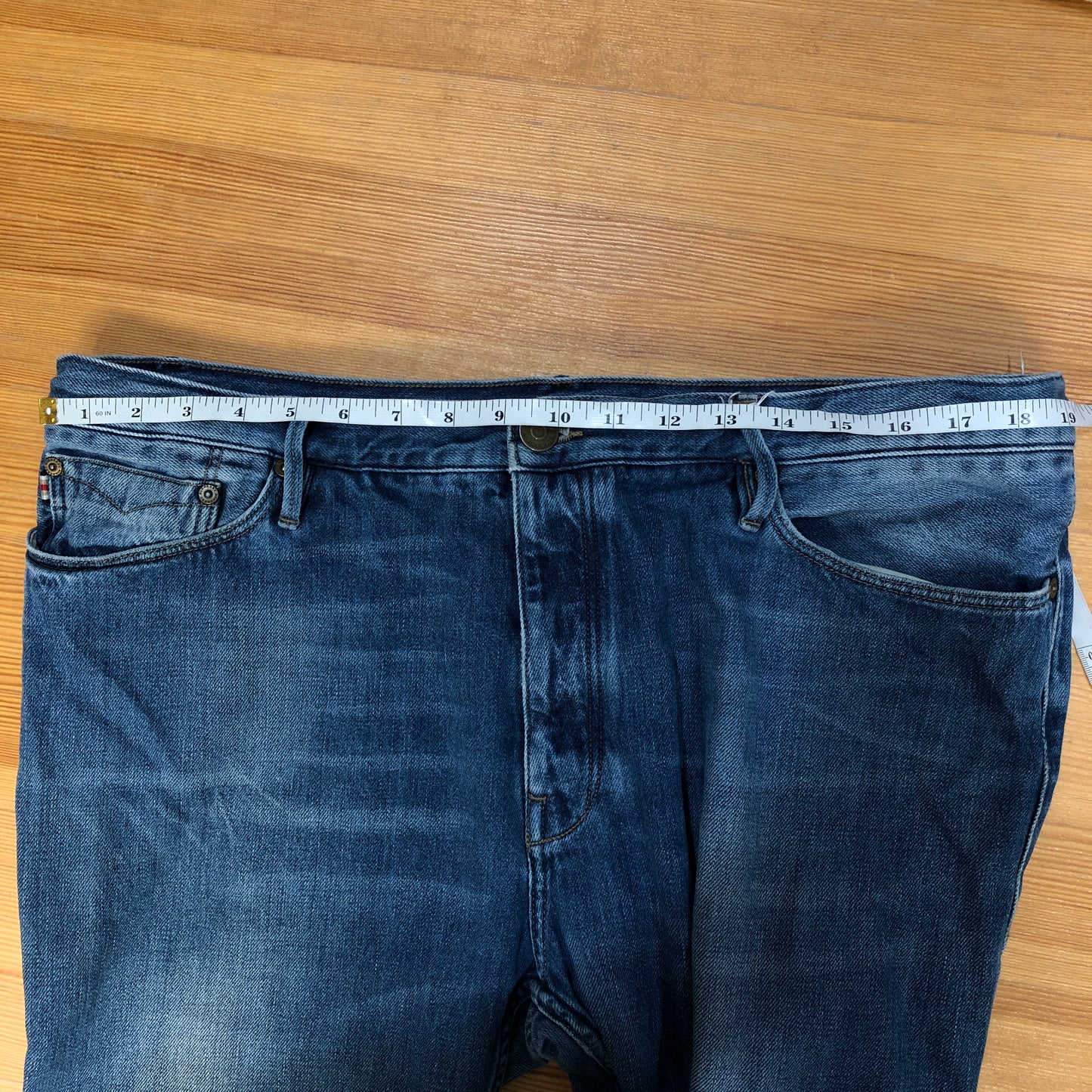 Burberry Blue Straight Leg Denim Jeans 38W 32L