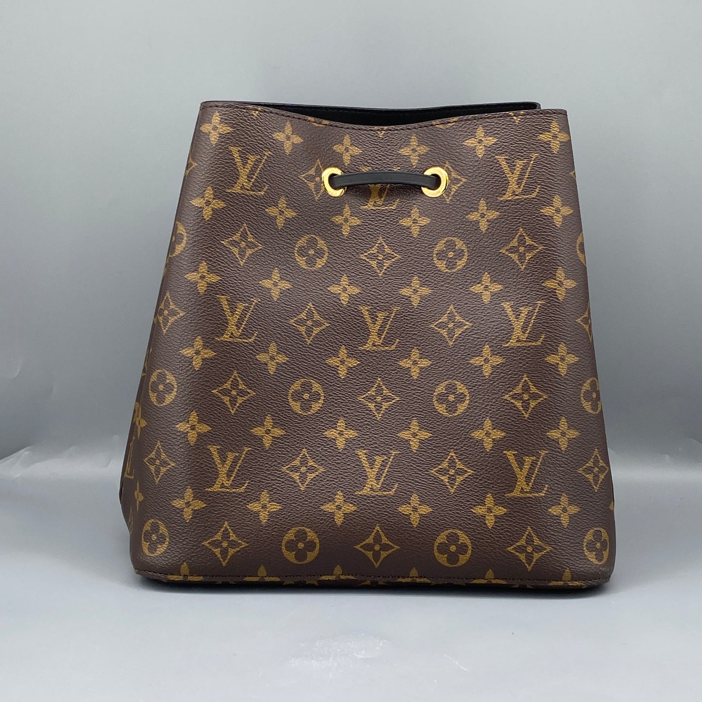 Louis Vuitton NéoNoé MM Brown Drawstring Bucket Bag