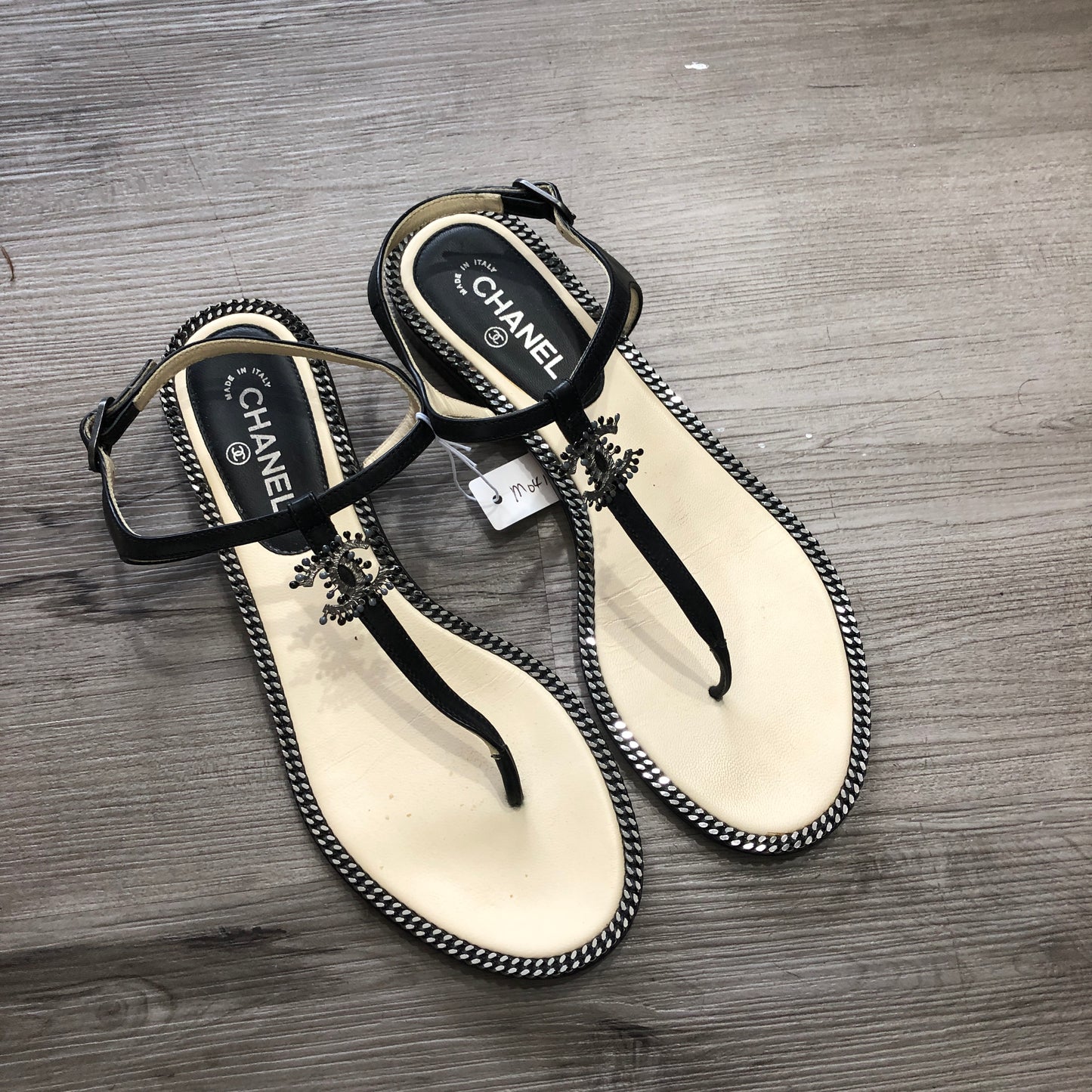 Chanel Women's Cream/Black CC Logo Thong Sandals Size 37.5
