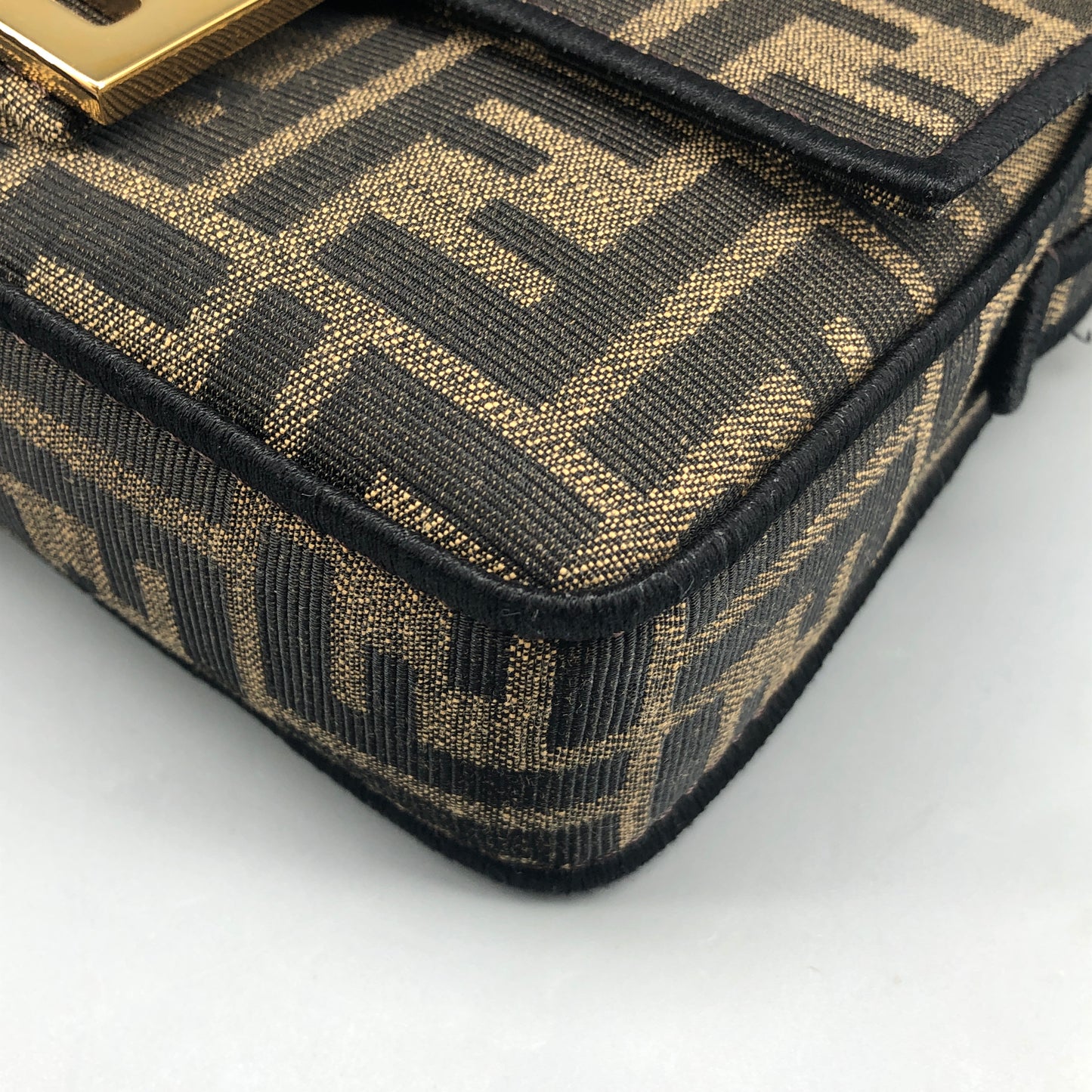 Fendi FF Zucca Baguette Mini Chain Bag Tobacco