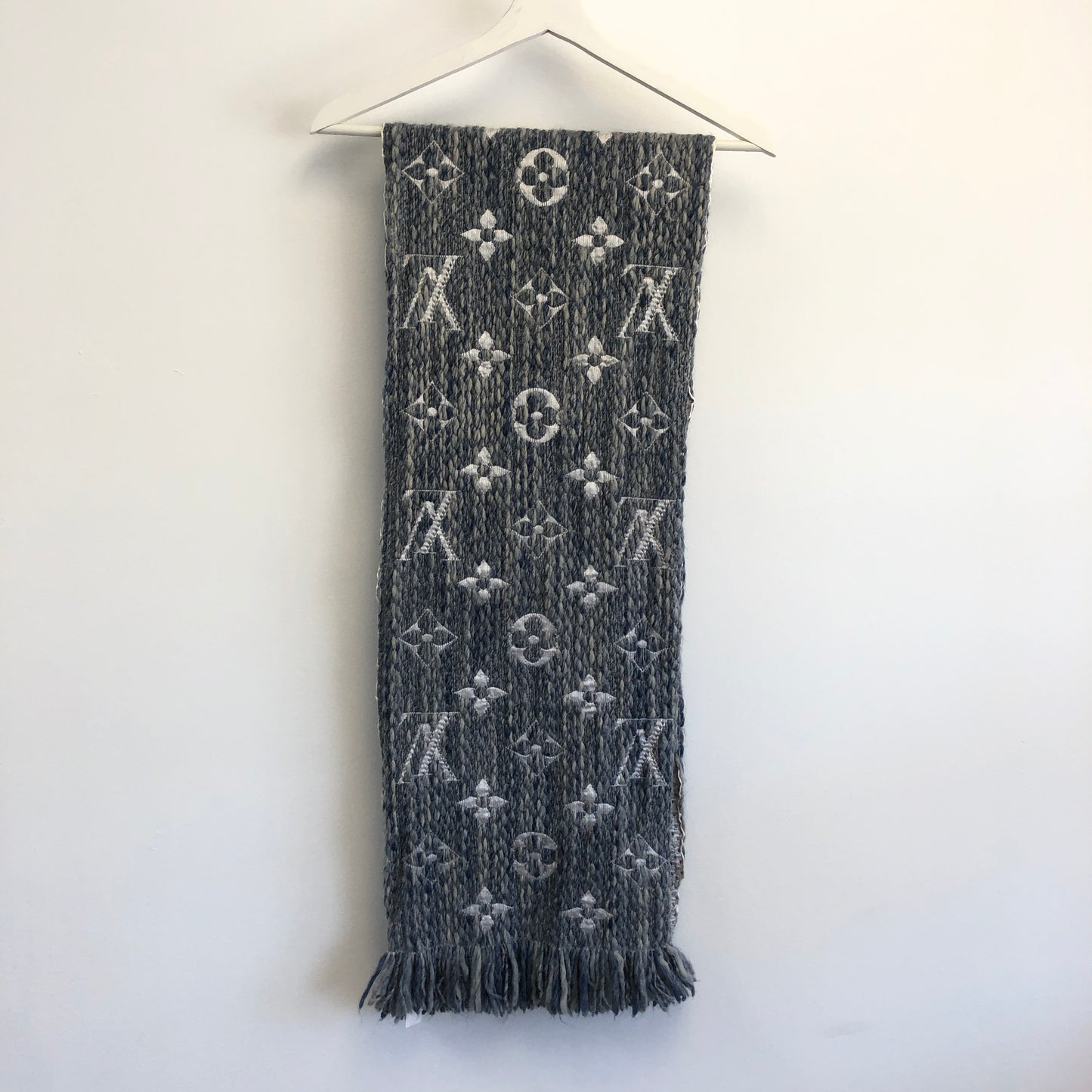 Louis Vuitton Monogram Wool Fringe Scarf 30x160cm