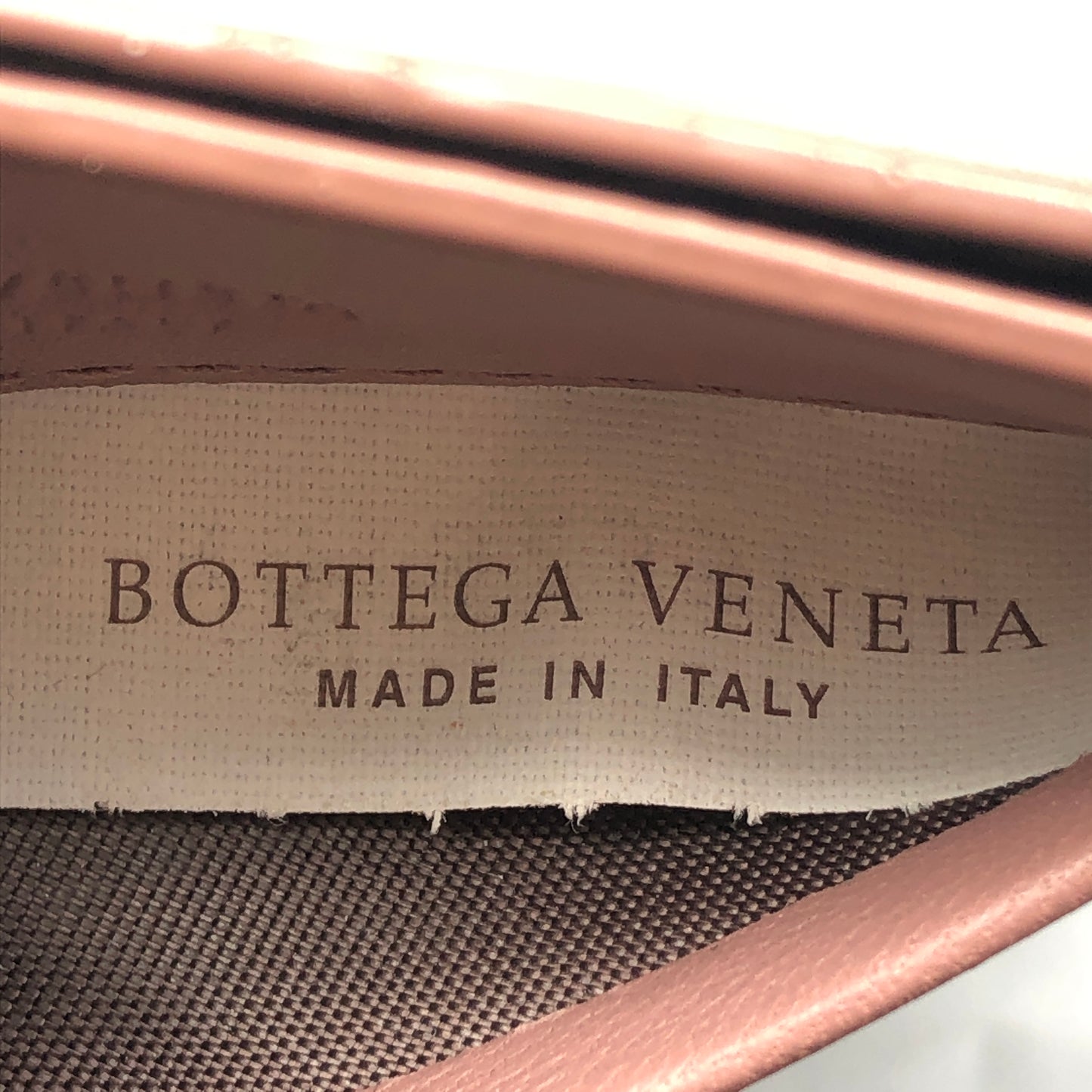 Bottega Veneta Intrecciato Dusty Pink Leather Card Case