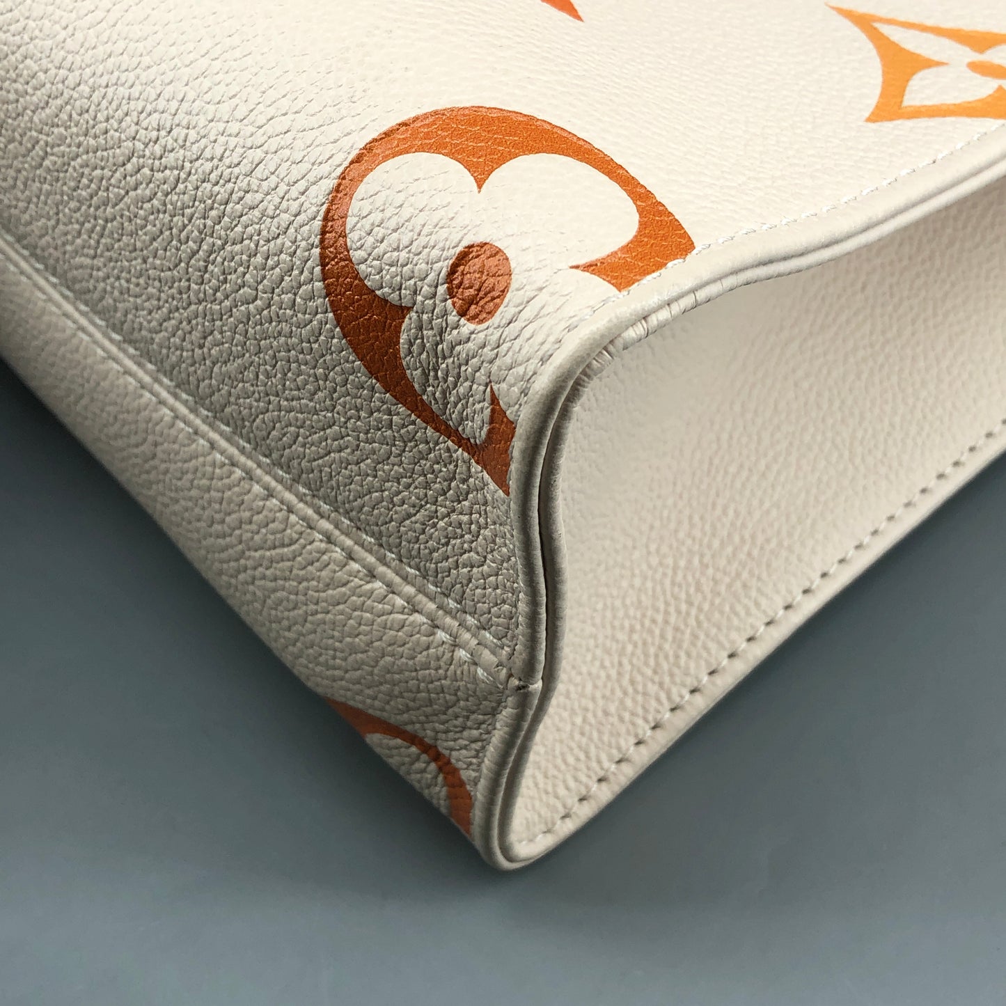 Louis Vuitton Onthego PM Tote Bag Cream Monogram