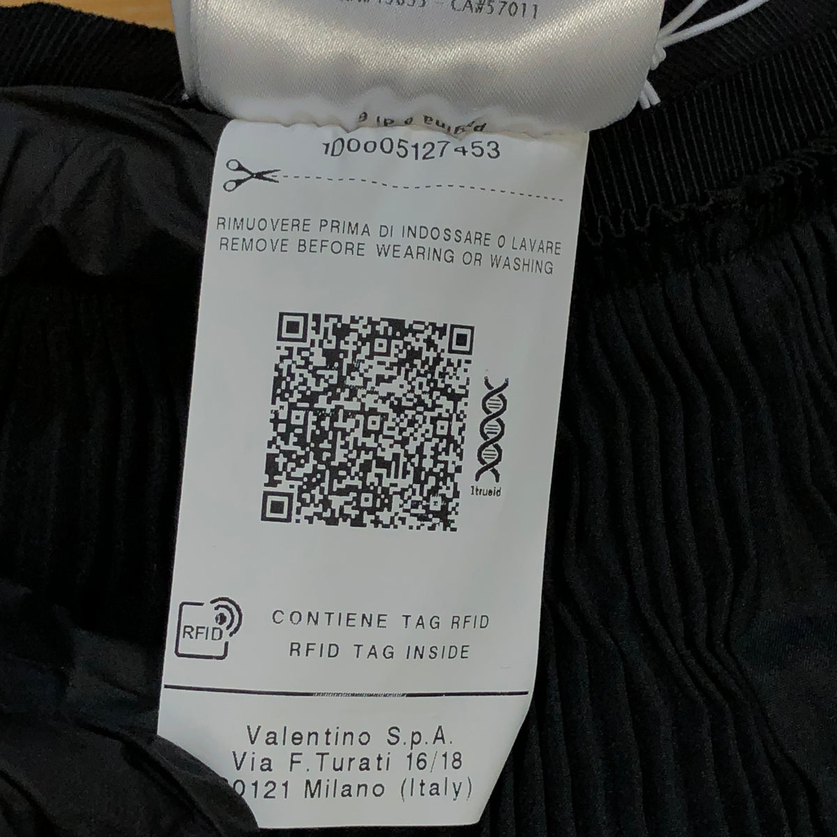 Red Valentino Black Pleated Skirt Size 40