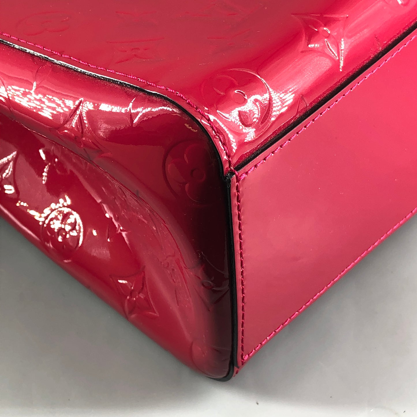 Louis Vuitton Vernis MM Vertical Tote Bag Hot Pink Monogram Patent Leather