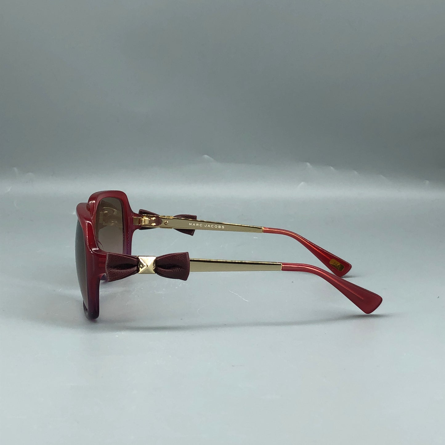 Marc Jacobs Square Sunglasses 135mm Red/Purple