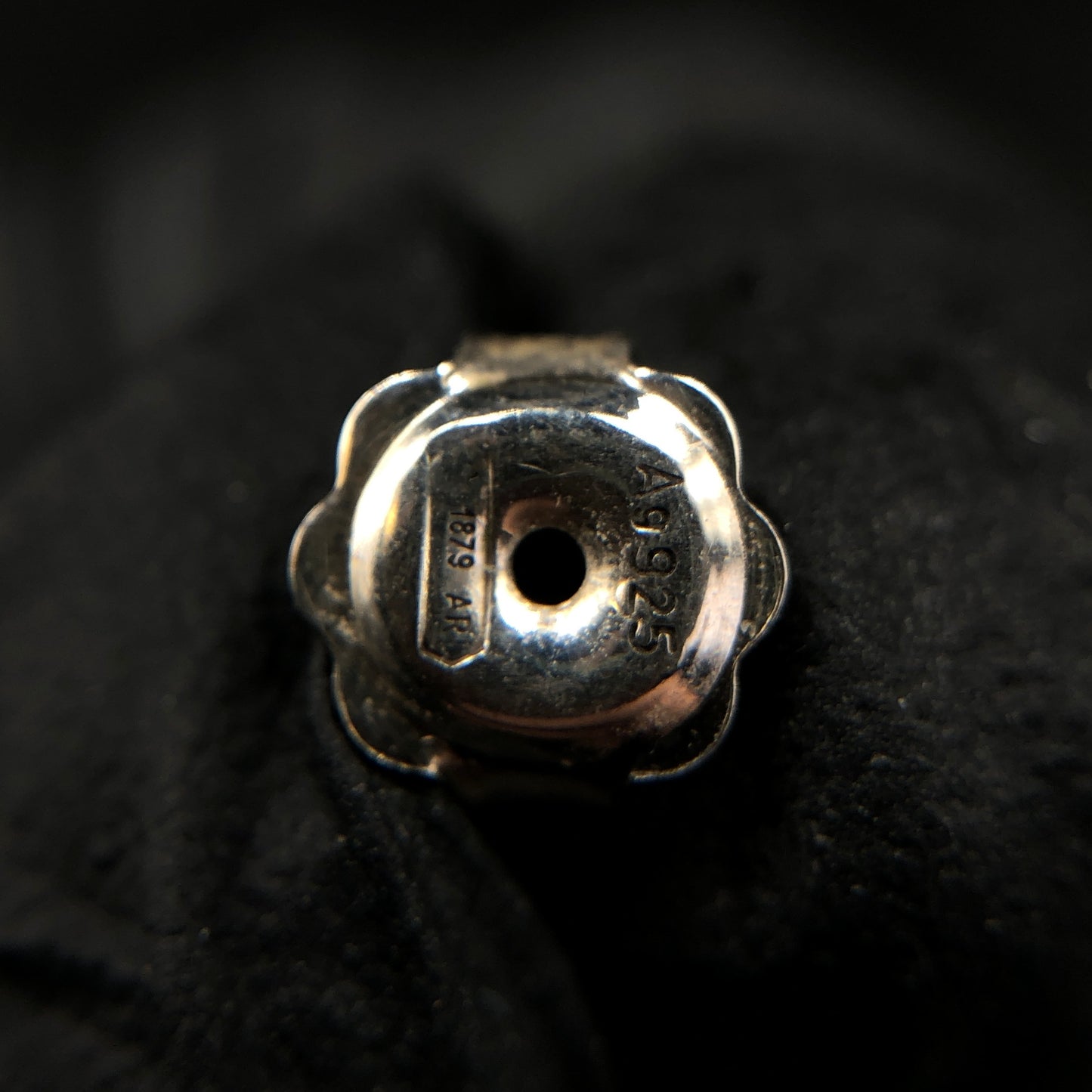 Gucci GG Logo 925 Silver Stud Earrings