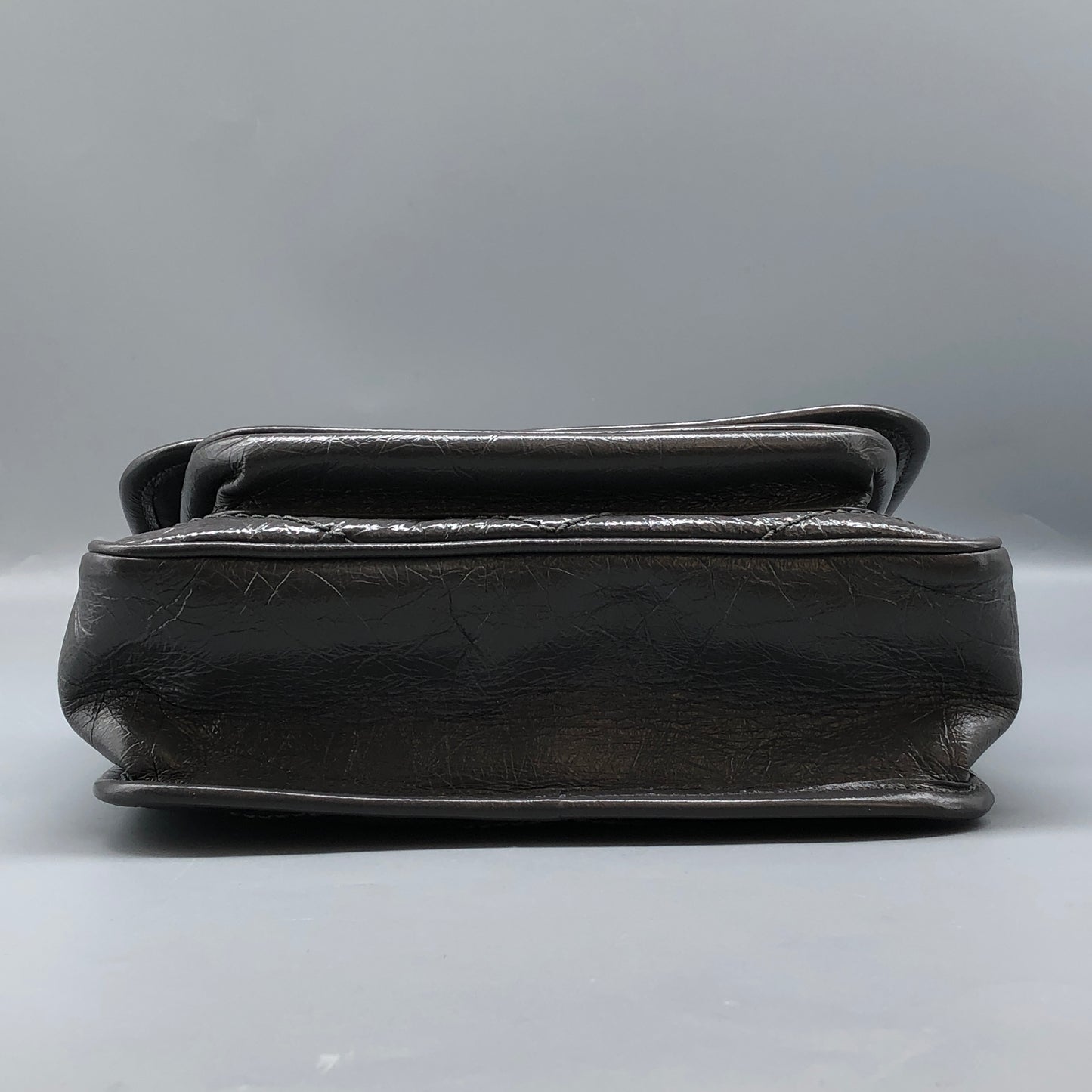 Saint Laurent Niki Medium Shoulder Bag Grey