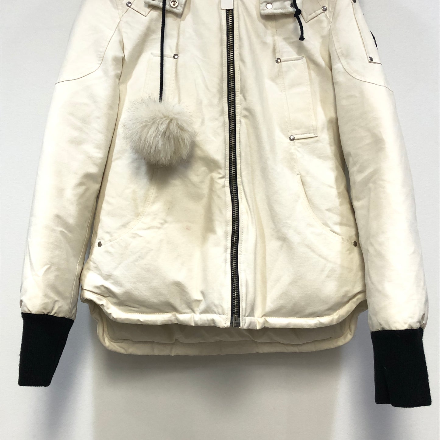 Moose Knuckles White Hooded Down Jacket Size L