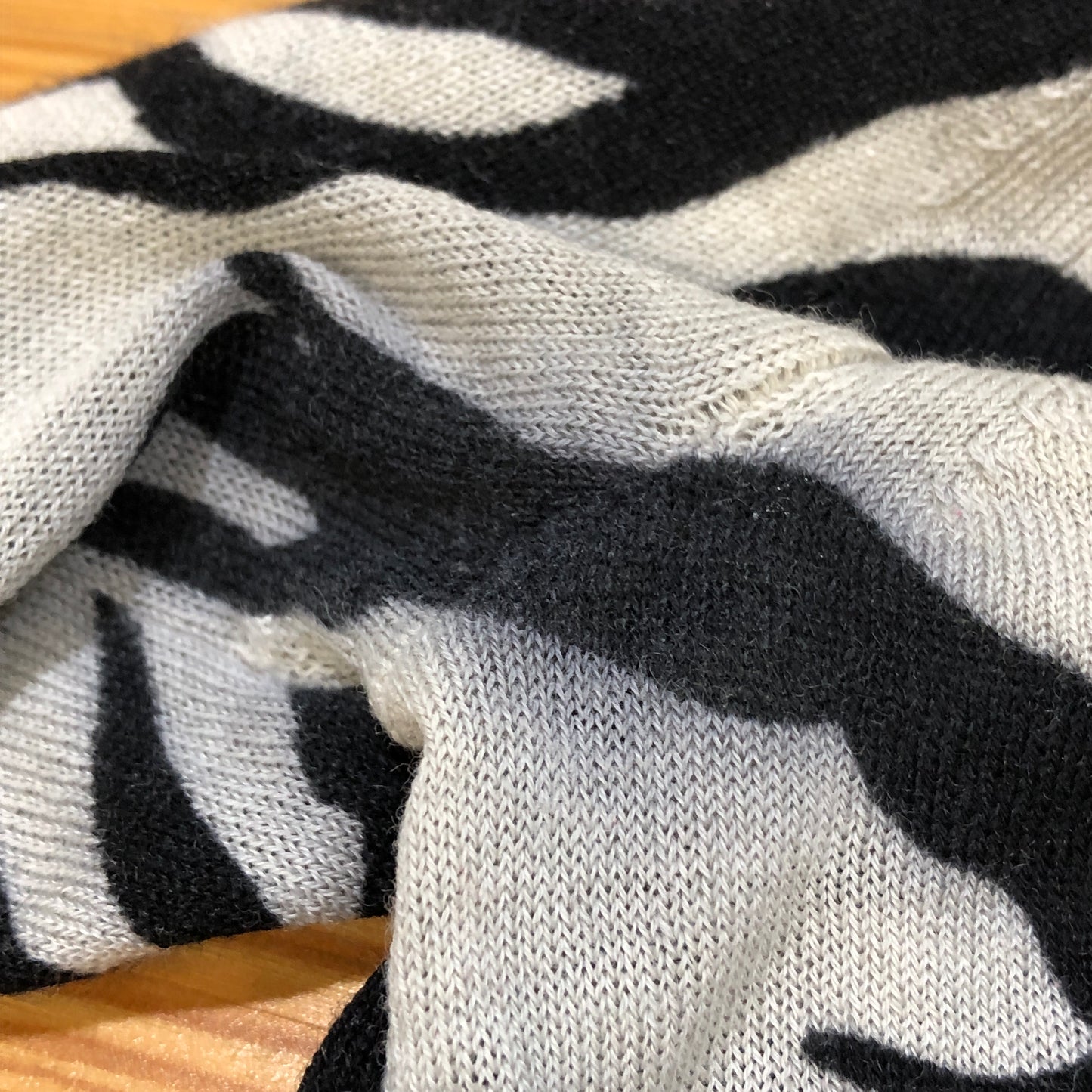 MaxMara Black & White Zebra Print Long Sleeve Top Size L