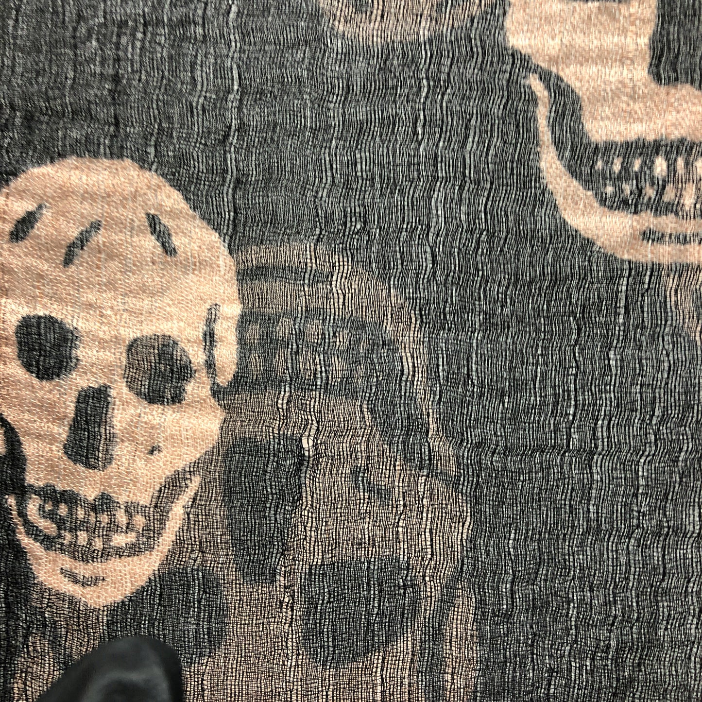 Alexander McQueen Classic Skull Print Large Scarf 100*110cm Black/Pink