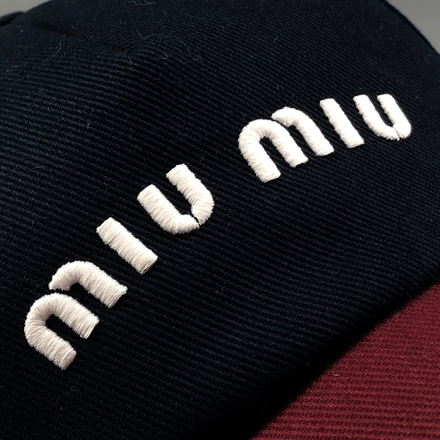 Miu Miu Two-Tone Baseball Cap Navy/Red Size M(58cm)