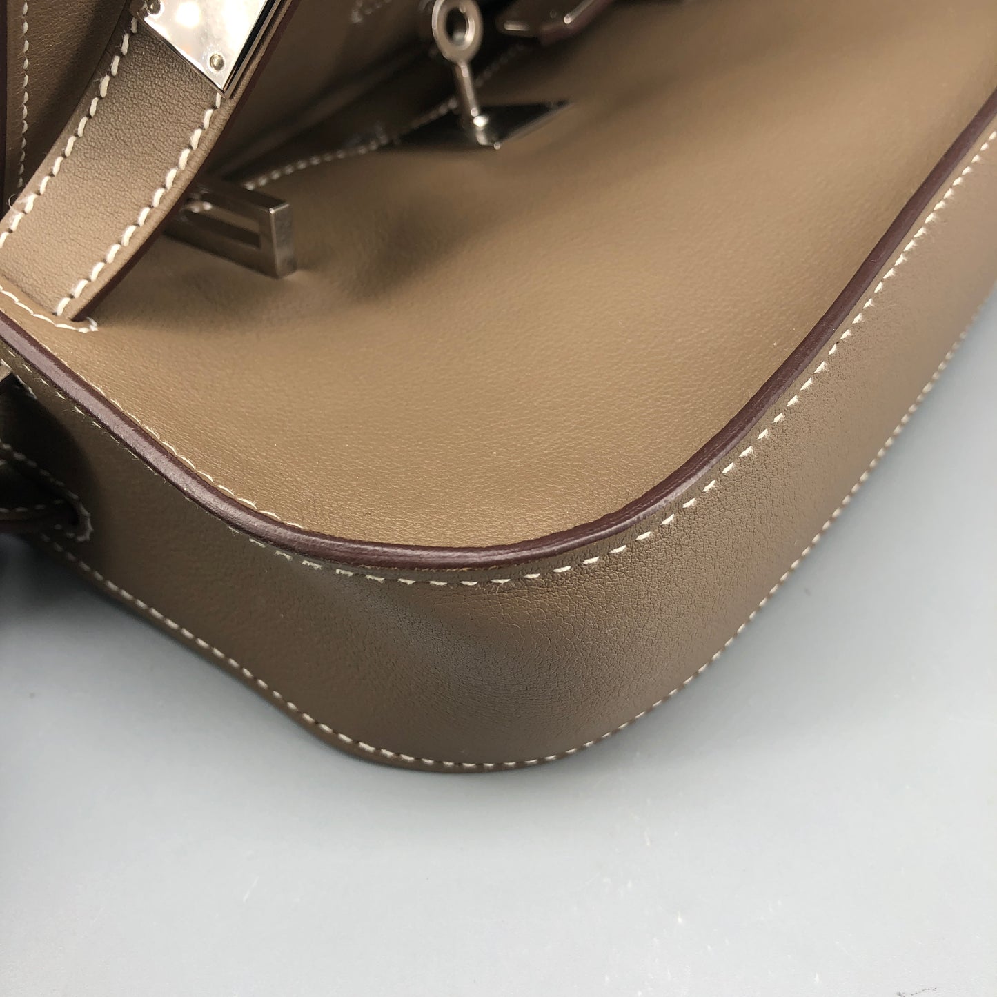 Hermes 2022 Jypsiere Mini Crossbody Bag  Swift Etoupe
