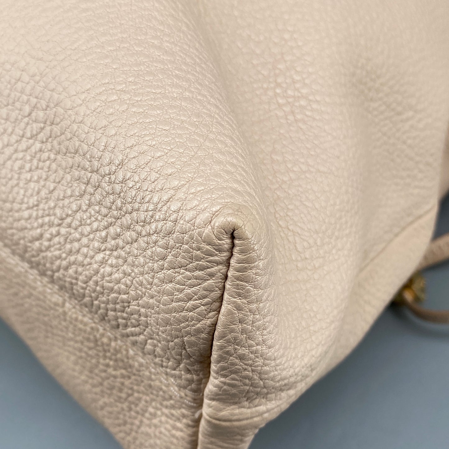 Tory Burch Nude Pebbled Leather Chain Shoulder Tote Bag
