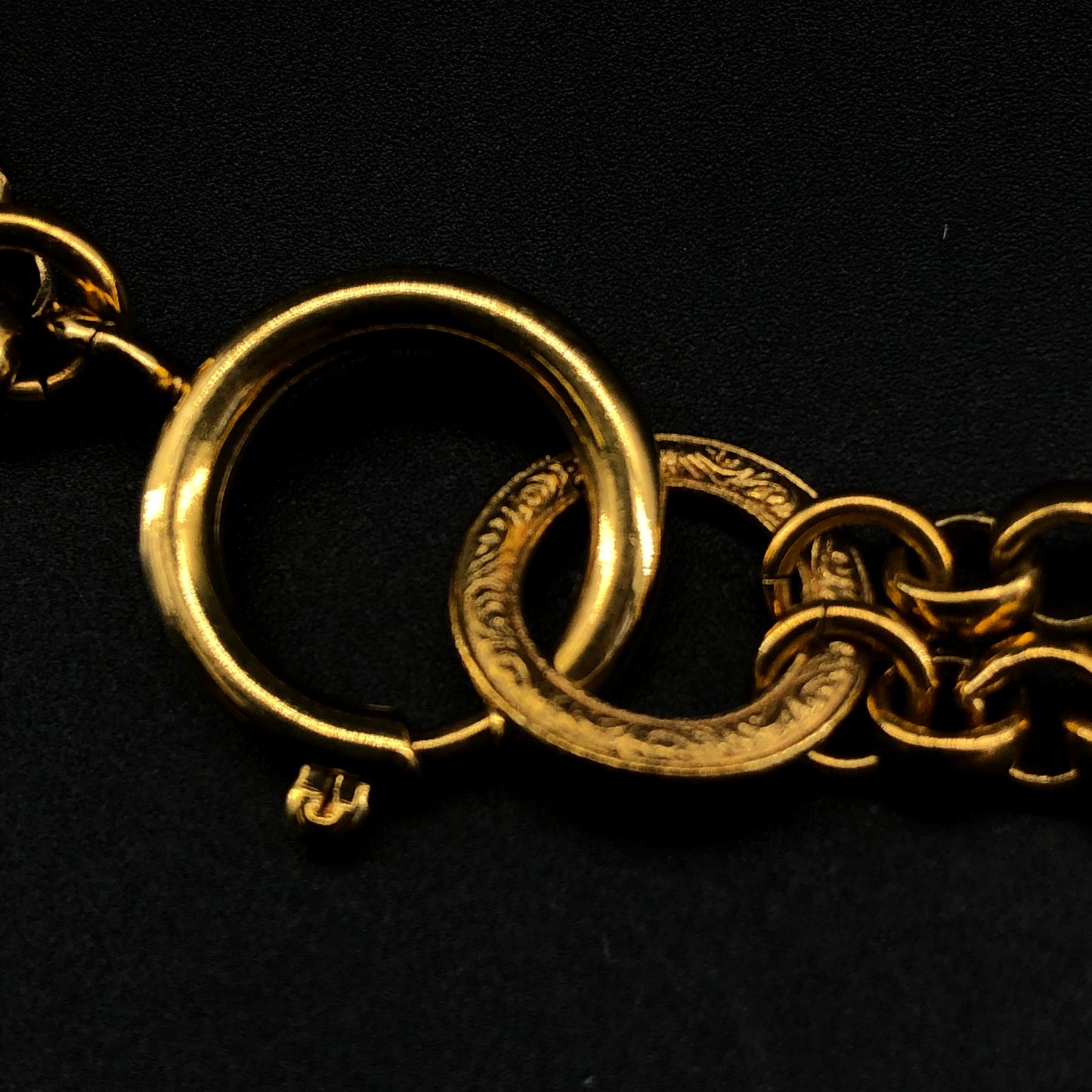 Chanel Vintage Heart Pendant Necklace