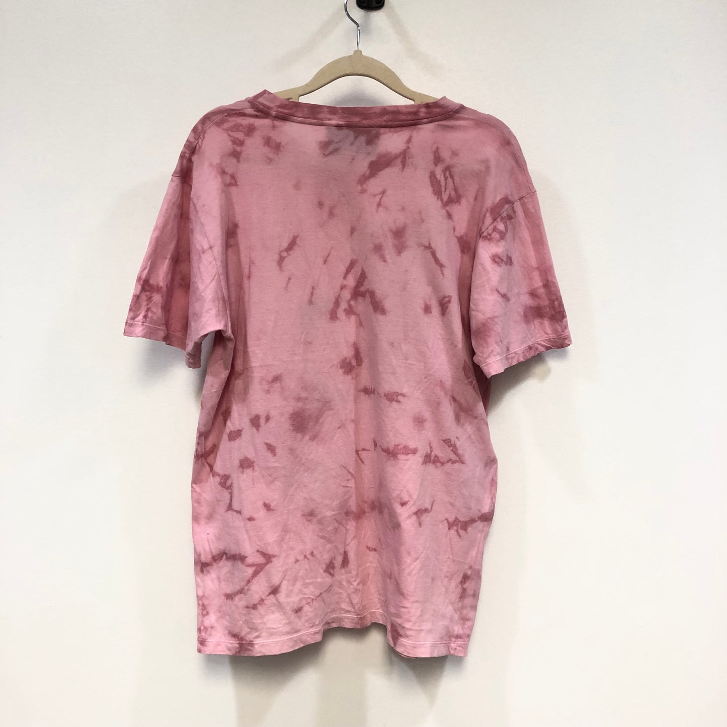 Gucci Pink Tie-Dye Koi Fish Logo T-Shirt Size XS