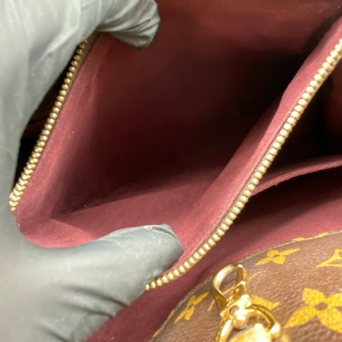 Louis Vuitton Monogram Montaigne MM Handbag