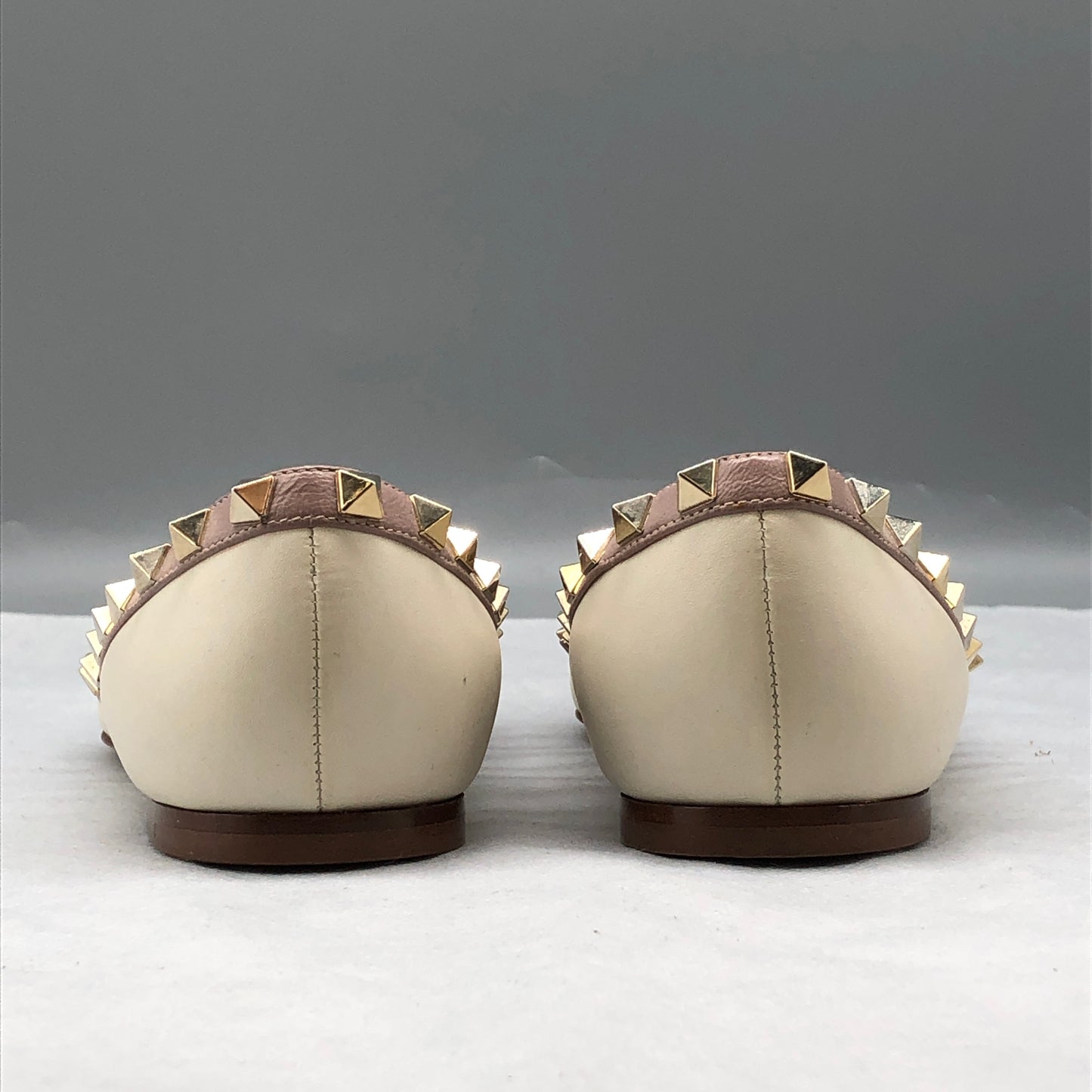 Valentino Cream Leather Rockstud Pointed Flats Size 36