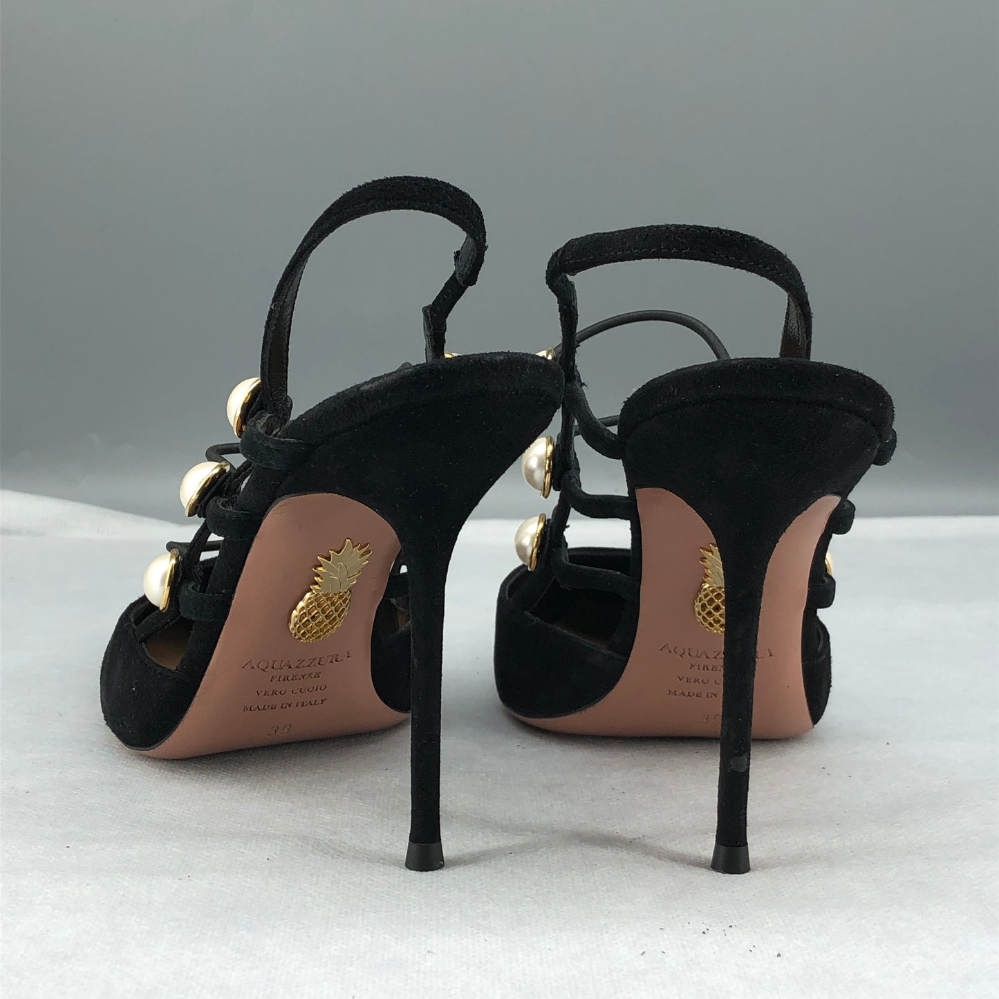 Aquazzura Women's Pearl Strap Pumps Size 39 Black