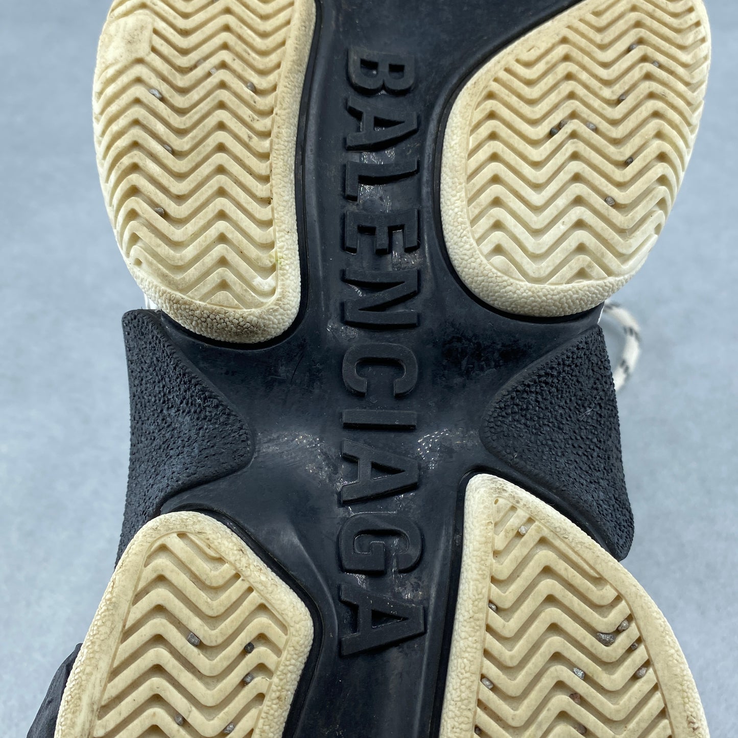 Balenciaga Women's Triple S Sneakers Size 38 White & Pink