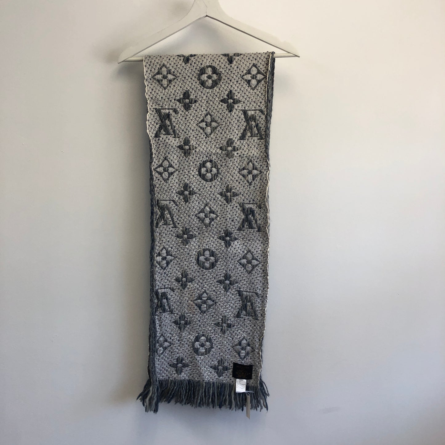 Louis Vuitton Monogram Wool Fringe Scarf 30x160cm