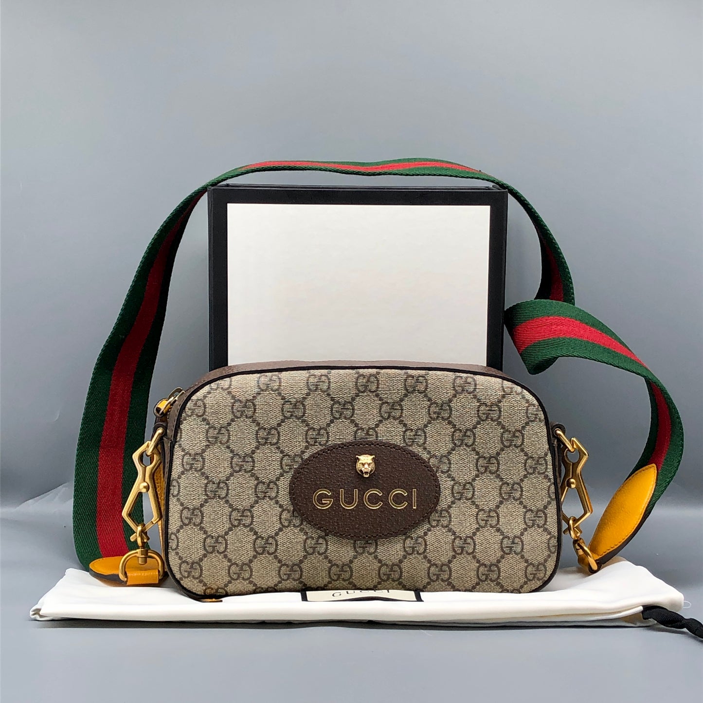 Gucci Beige/Brown GG Supreme Canvas Camera Bag