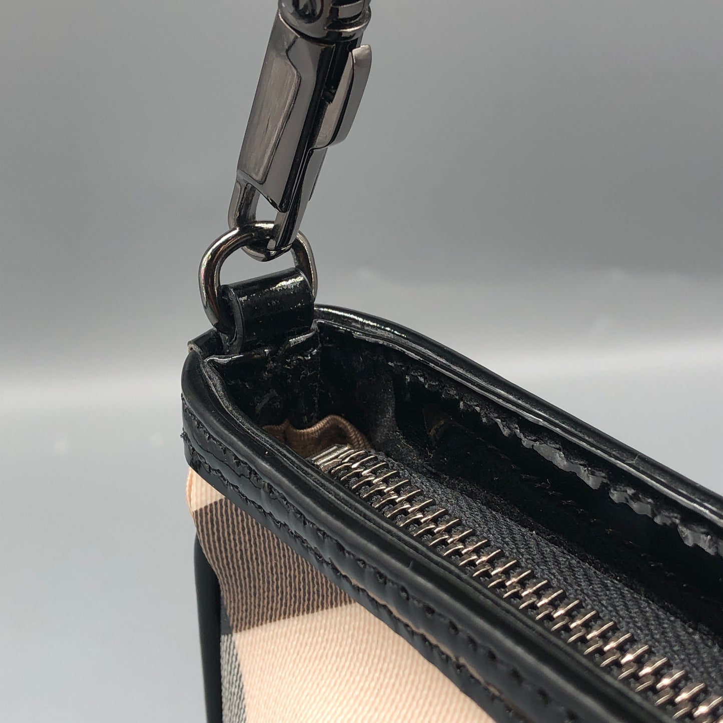 Burberry Nova Check Beige Shoulder Bag