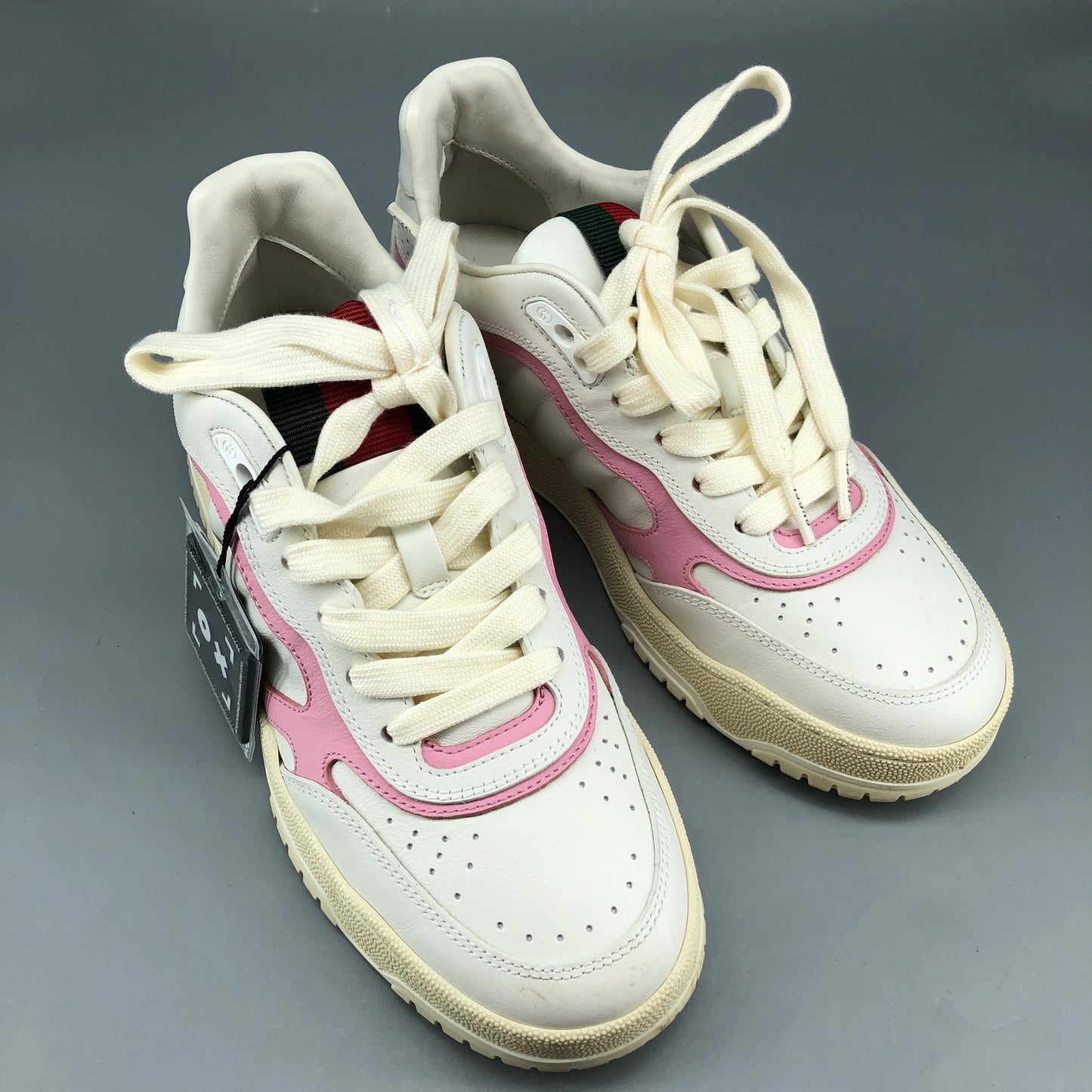 Gucci Women’s Low-Top Retro Sneakers 37 cream/pink