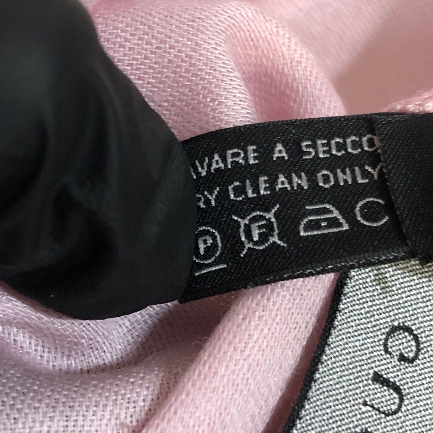 Gucci Light Pink GG Jacquard Fringe Shawl Scarf 197*68cm