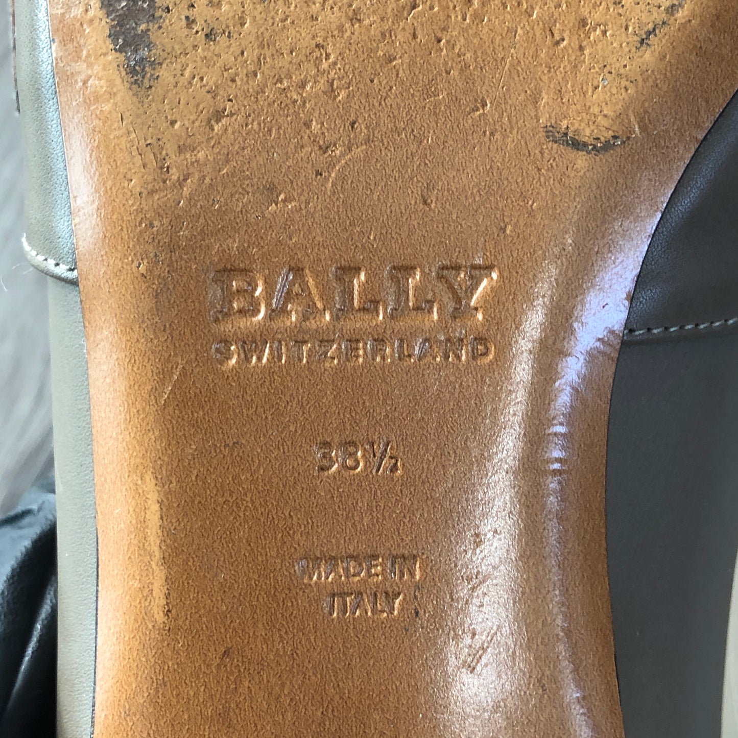 Bally Women's Square Buckle Leather Loafer Mules Size 38.5 Tan
