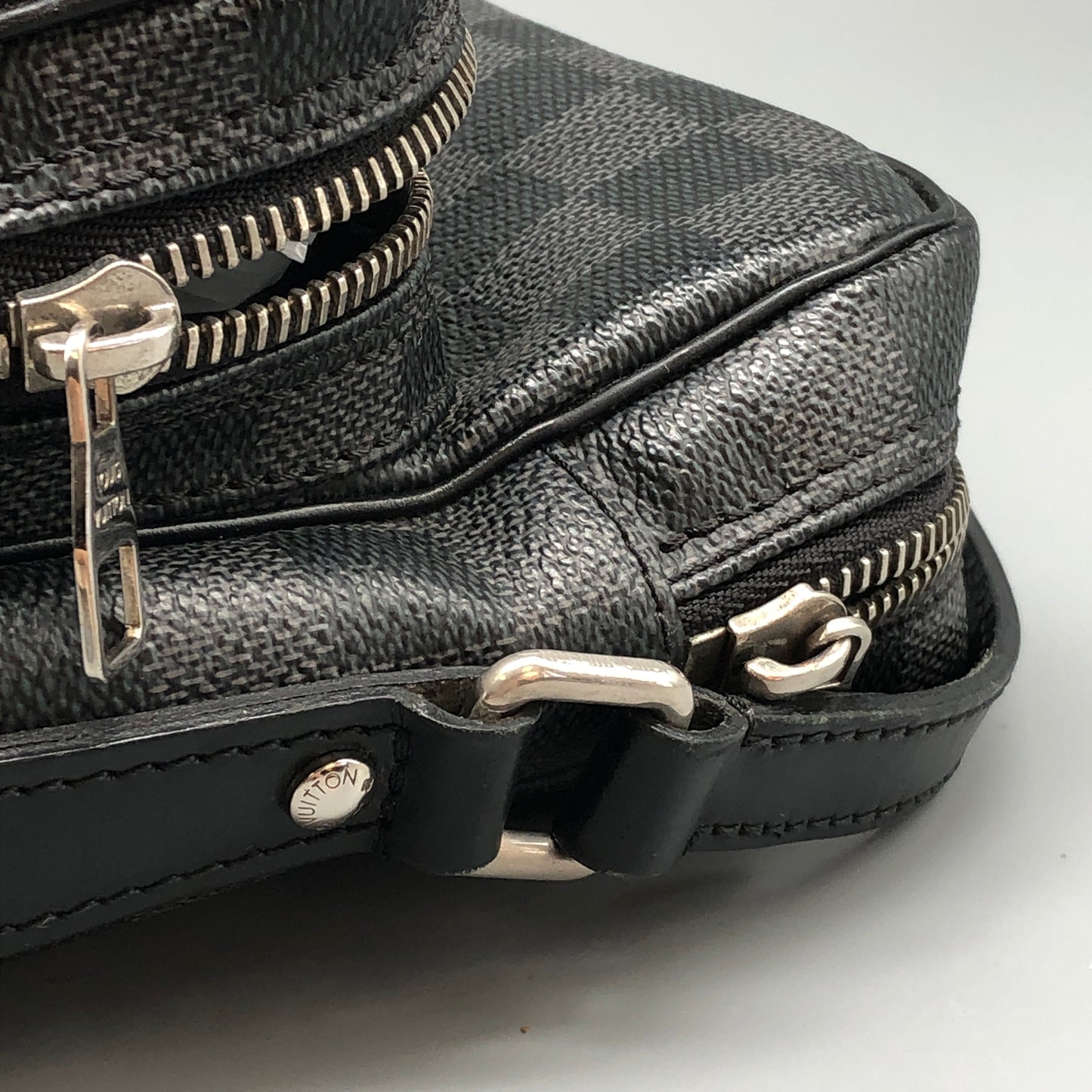 Louis Vuitton Damier Graphite Black Camera Bag